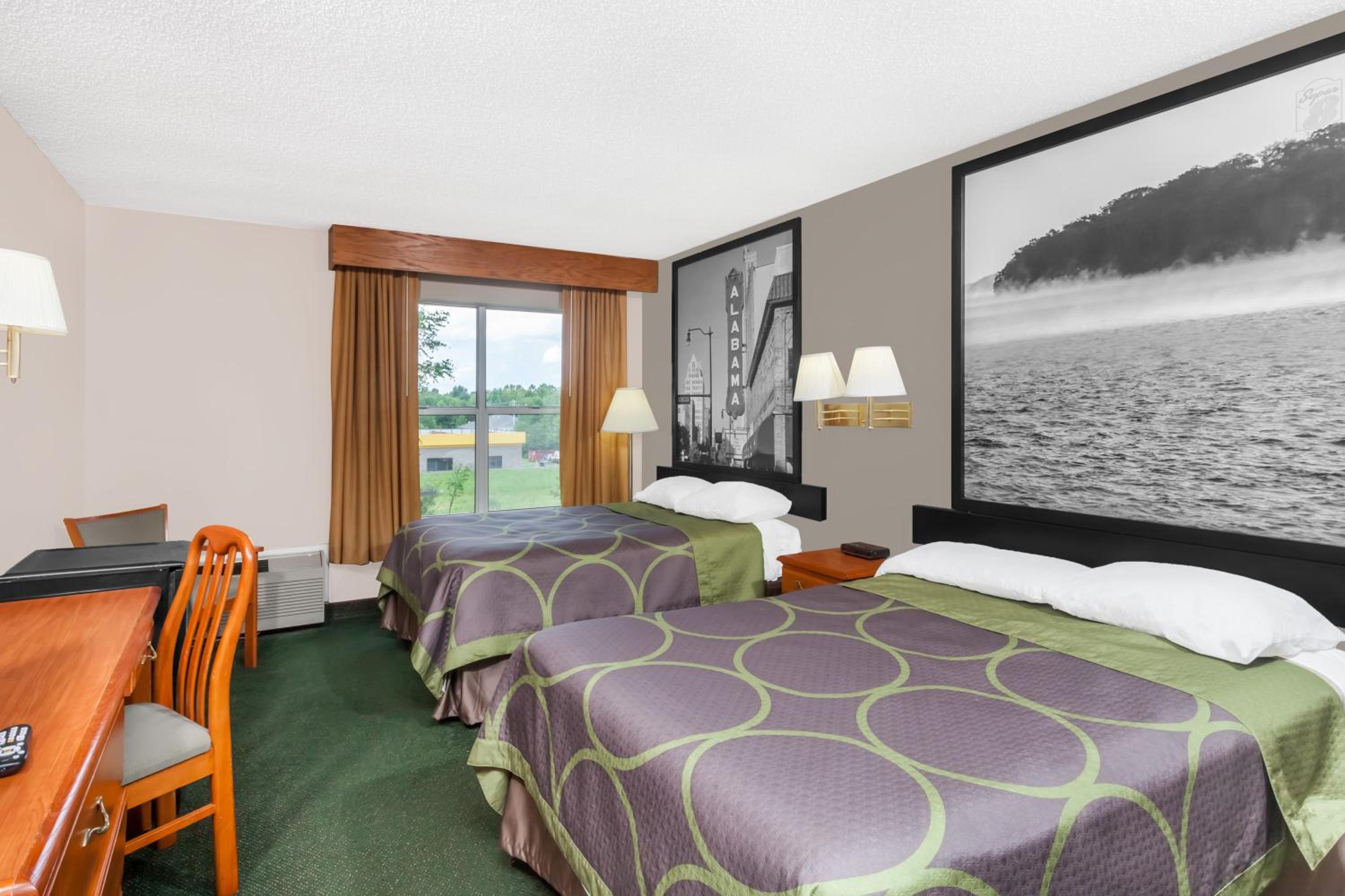 Double Room with Two Double Beds - Non-Smoking - Photo 3