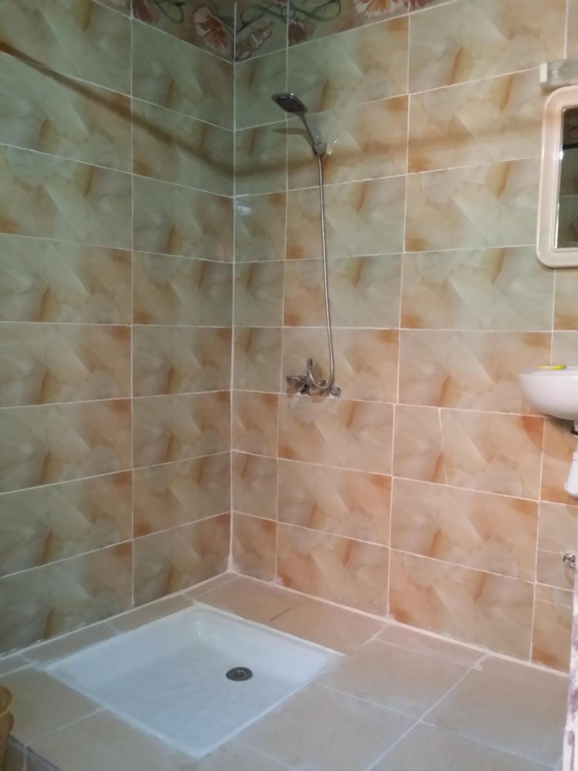 Standard Double Room - Photo 12
