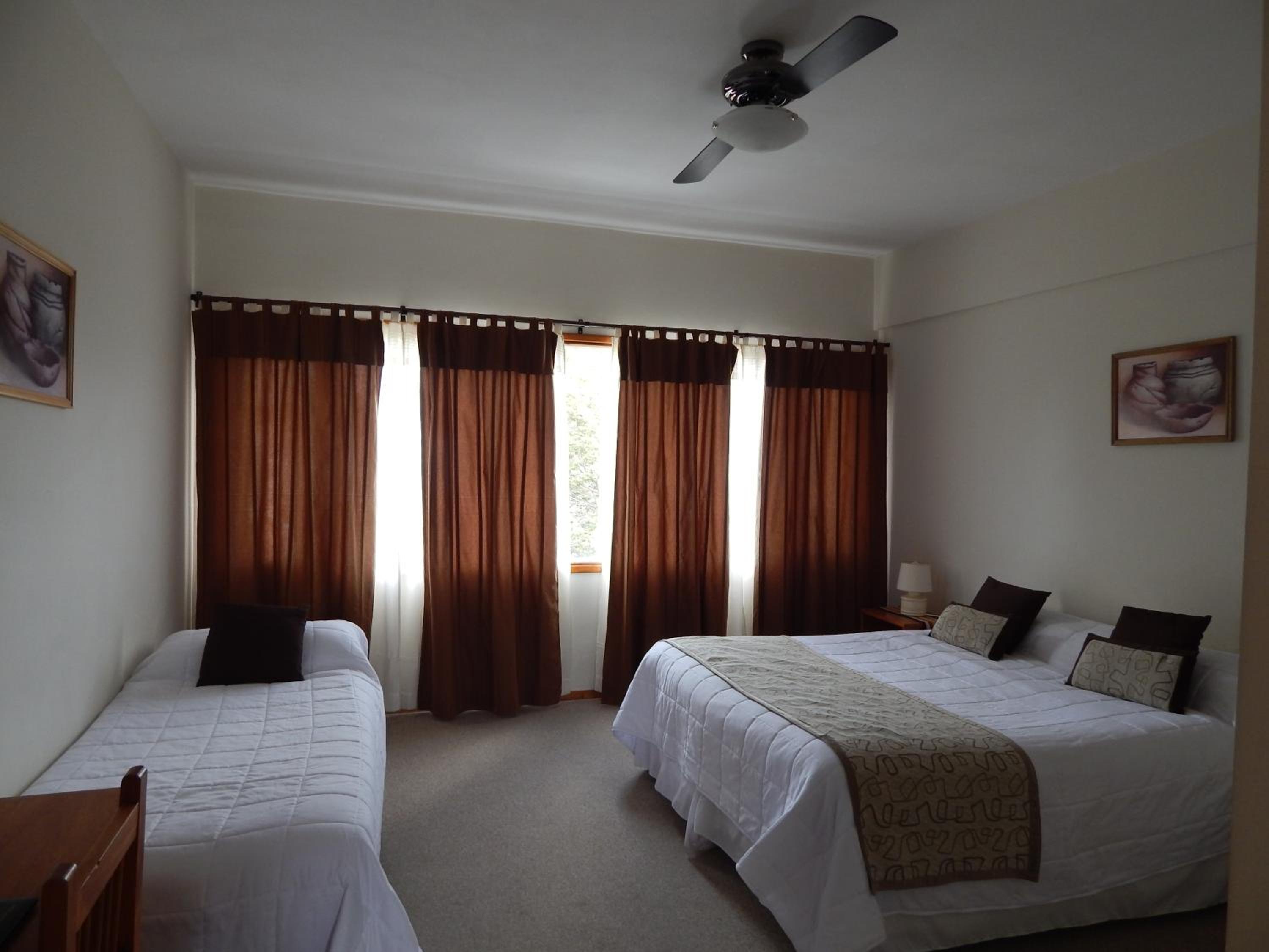 Triple Room with Lake View photo 3