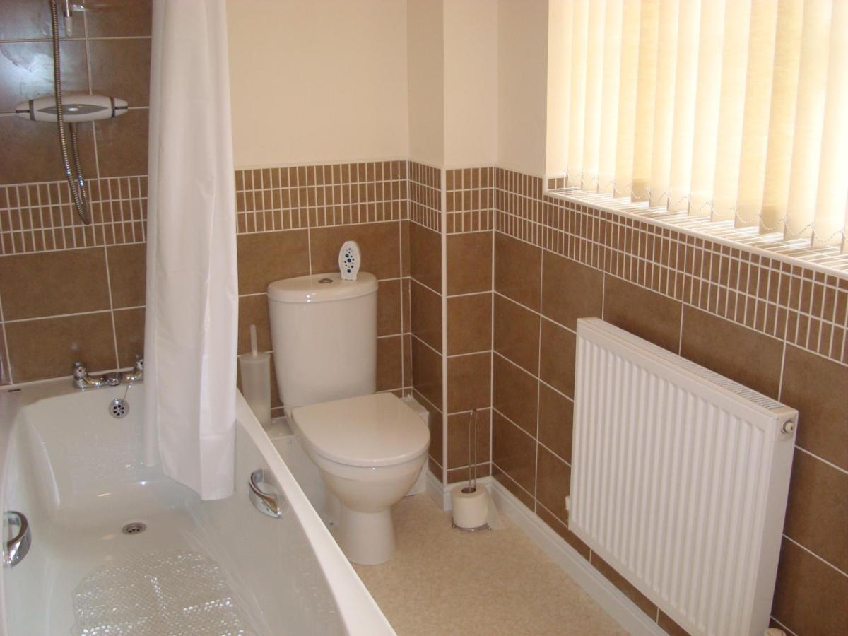 Apartment - Ground Floor photo 2
