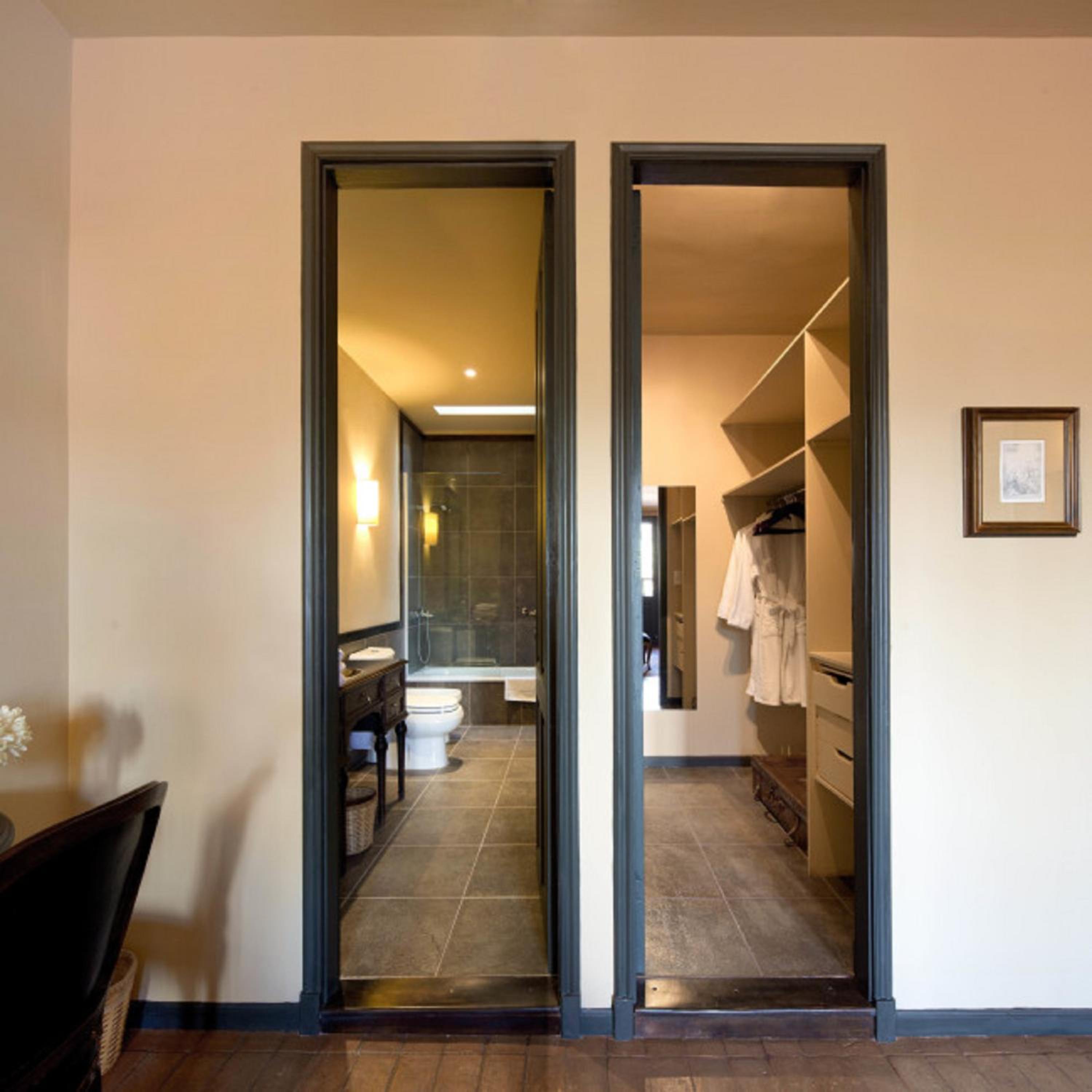 Suite thumbnail 5