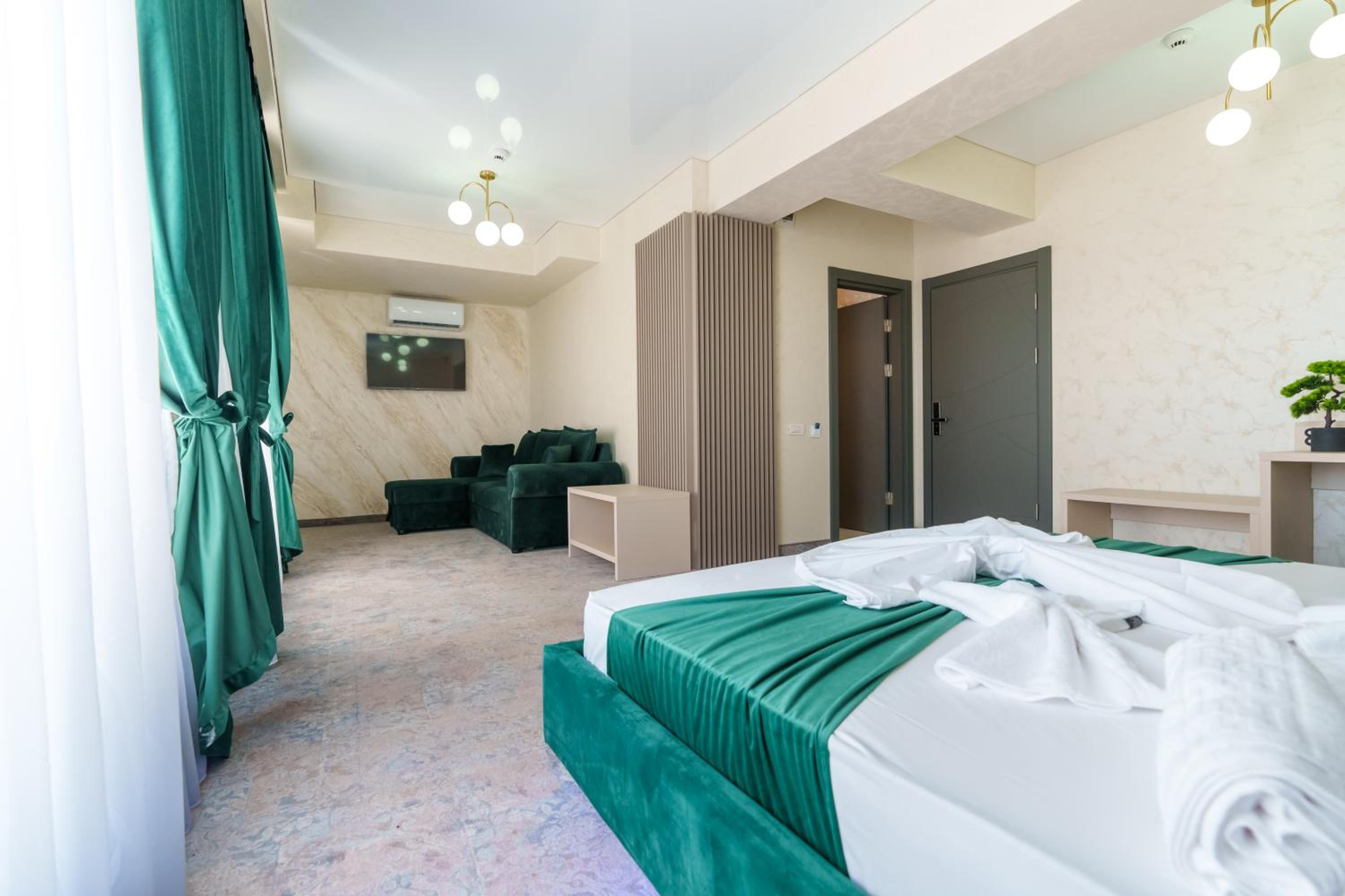 Junior Suite with Balcony