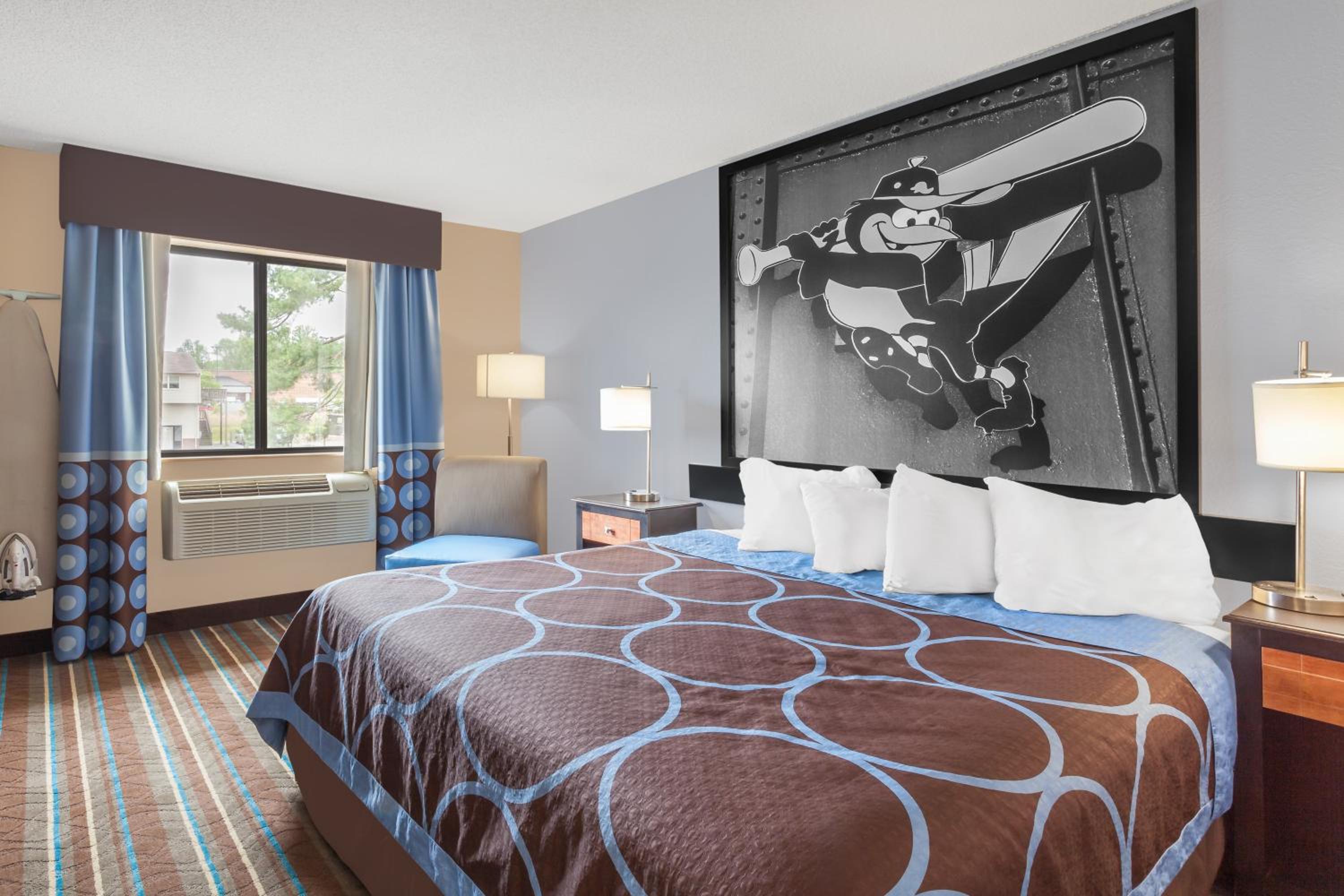 Standard King Room - Photo 1