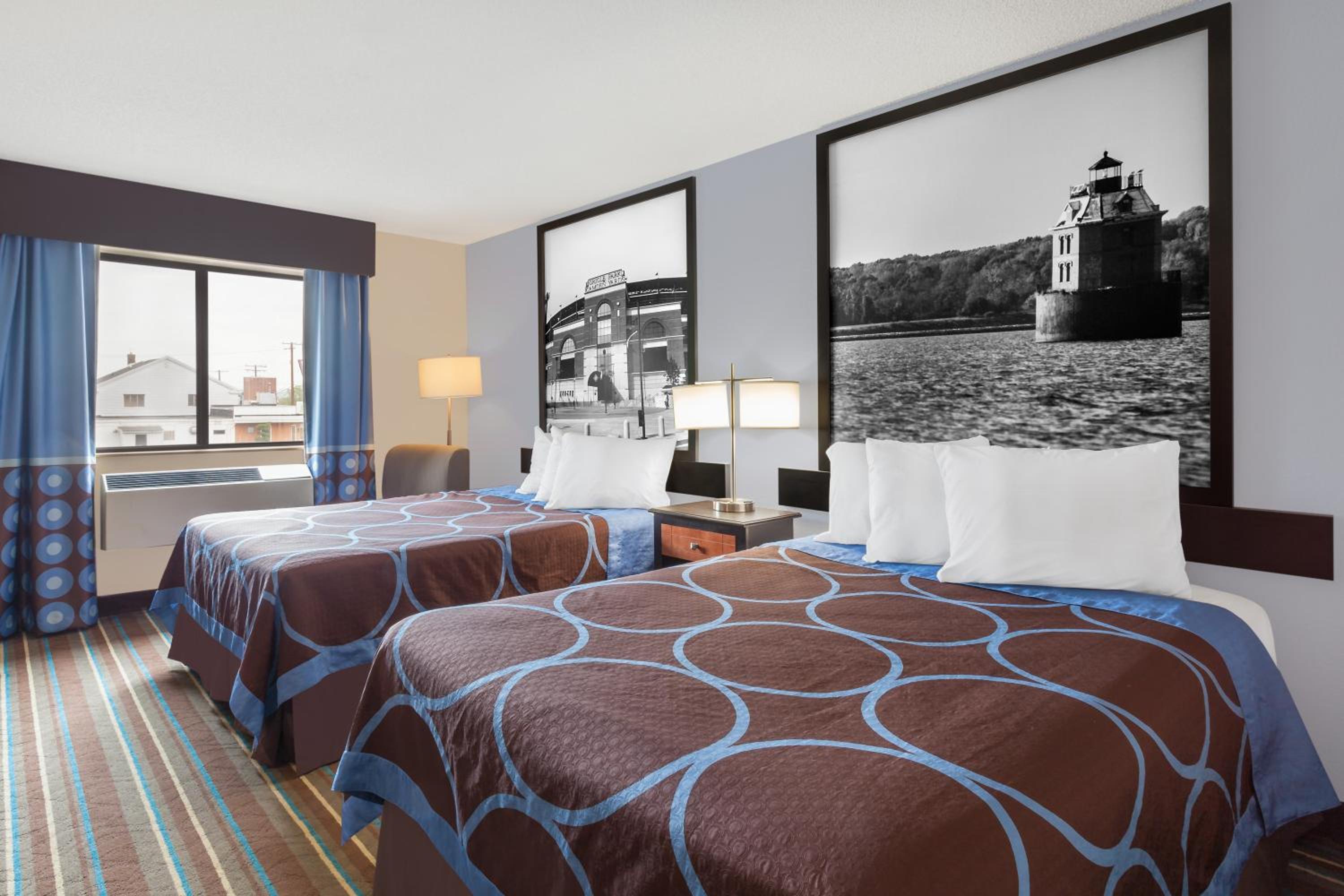 Deluxe Double Room with Two Double Beds - Non-Smoking - Photo 5