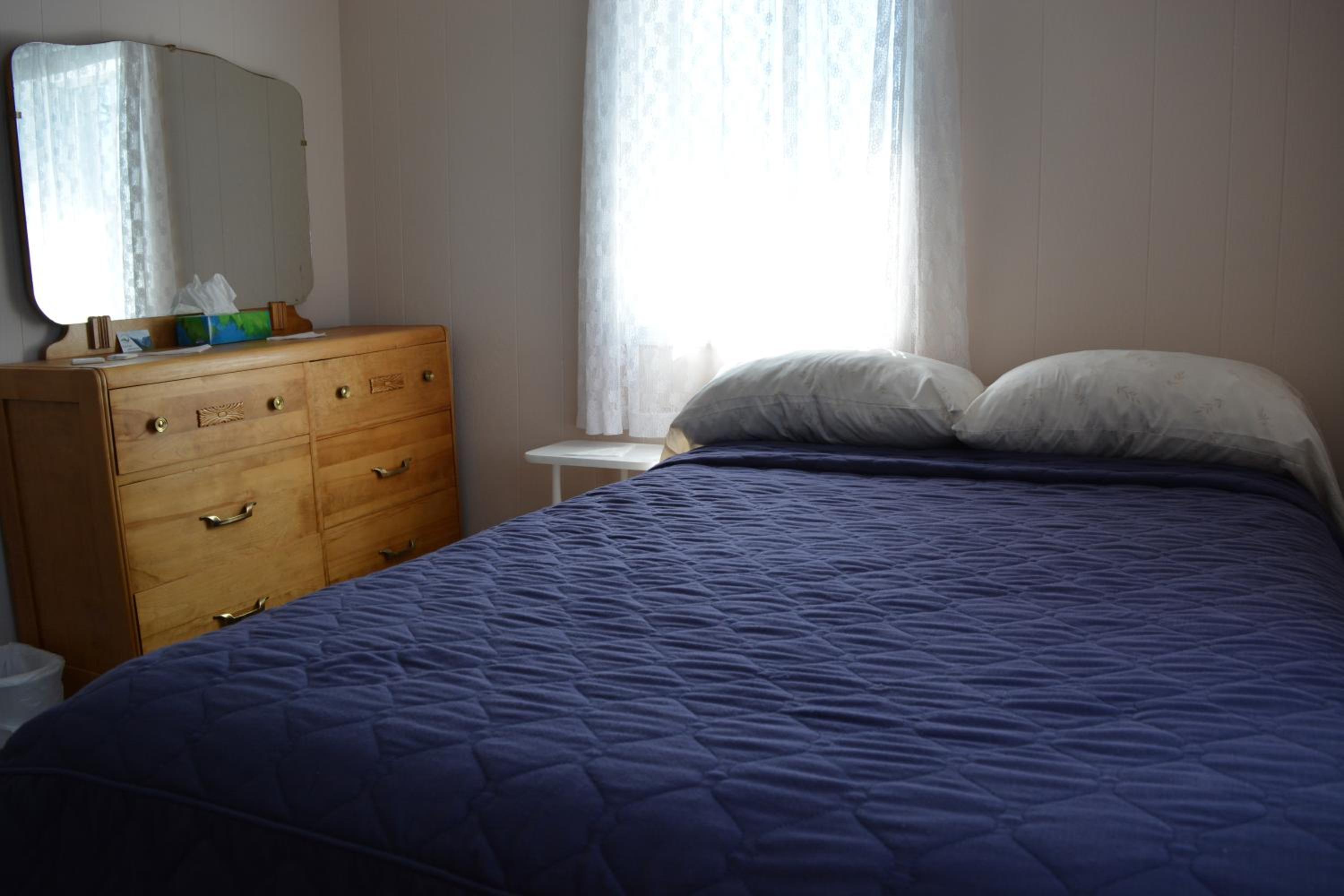 Standard Double Room with Shared Bathroom photo 3