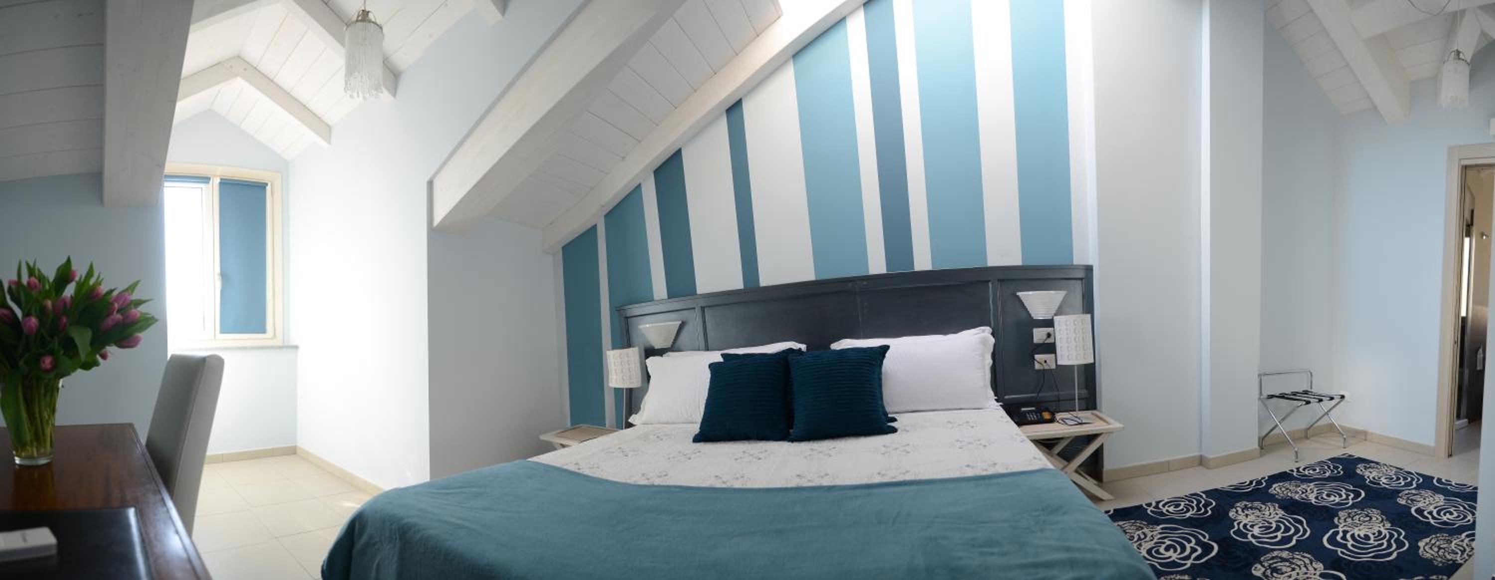 Superior Quadruple Room photo 2
