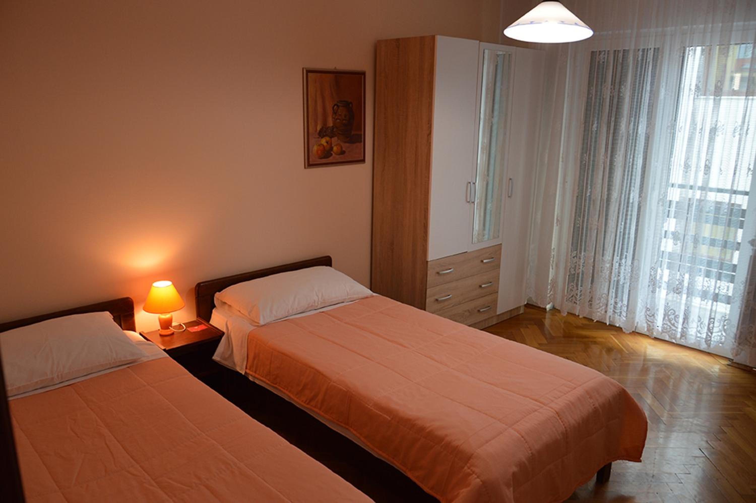 Twin Room with Bathroom