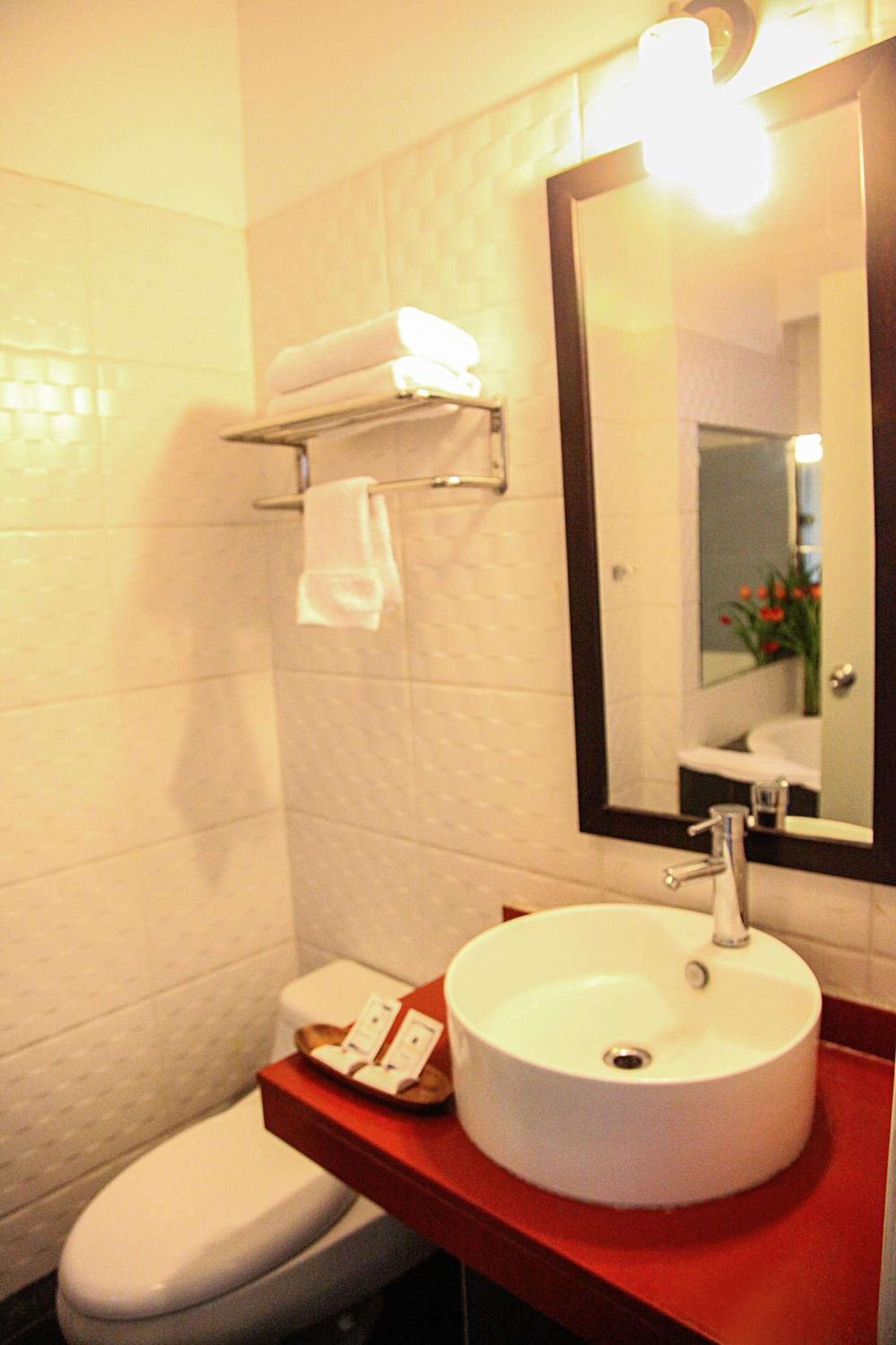 Standard Twin Room photo 3