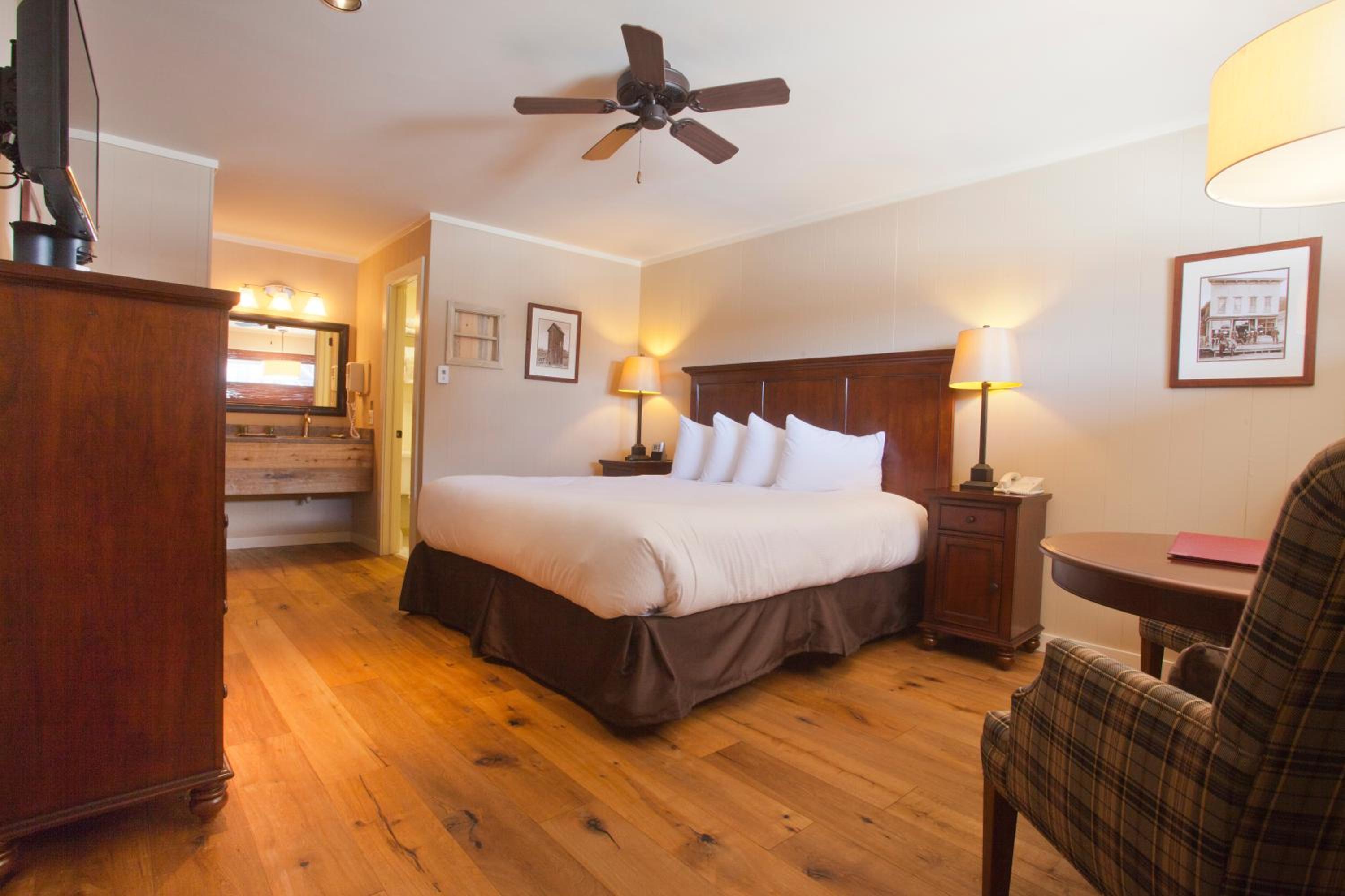 King Room
