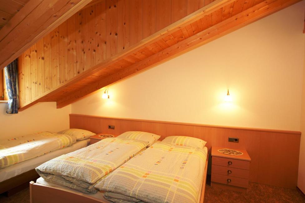One-Bedroom Apartment - Photo 1
