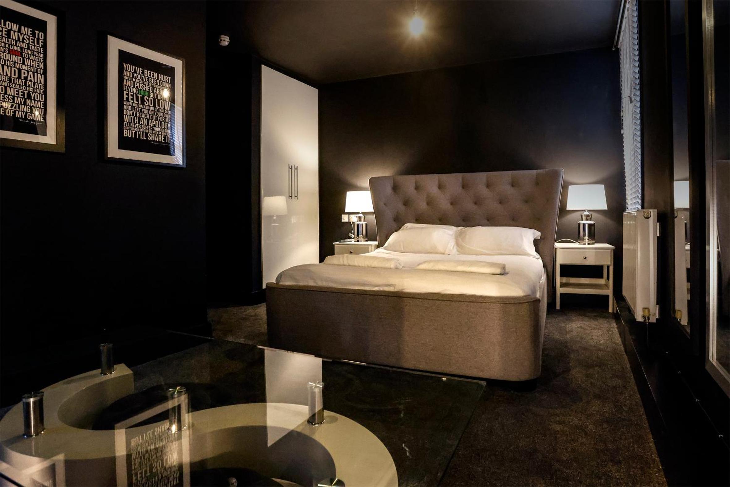 Superior King Room
