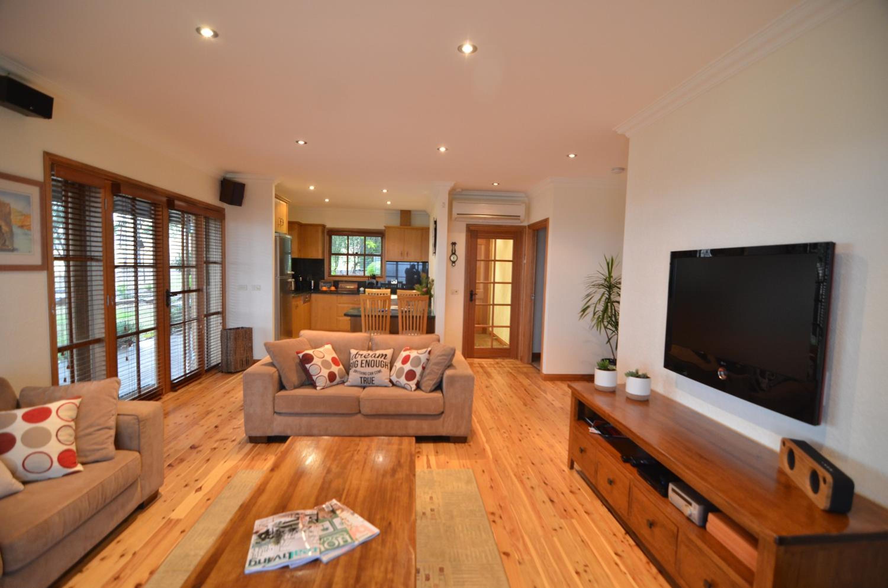 Three-Bedroom Villa photo 1