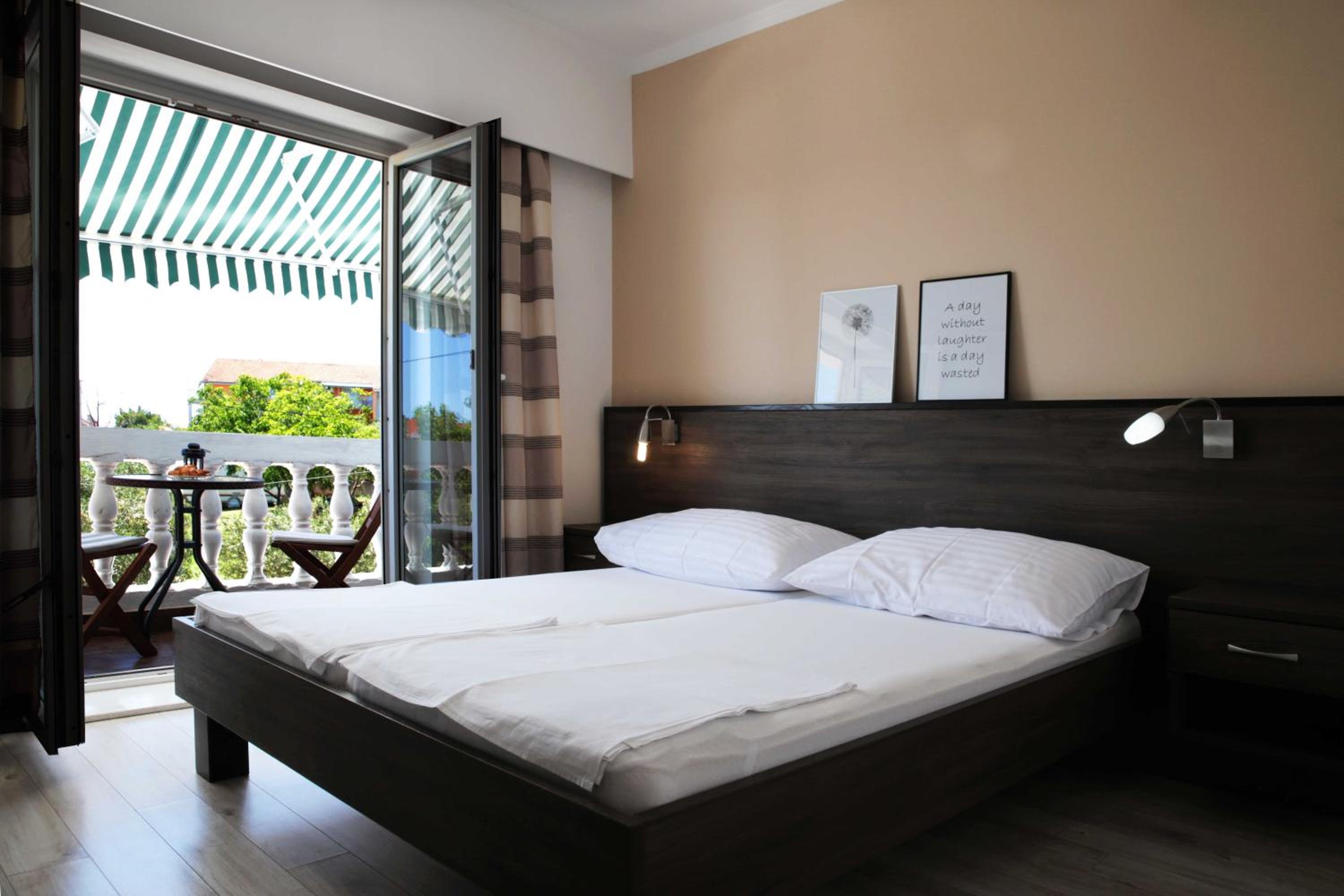 Double Room with Sea View photo 1