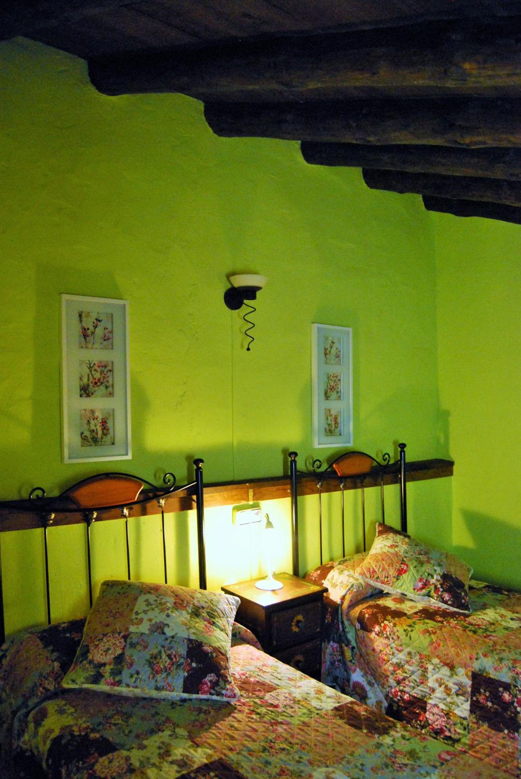 Casa adosada de tres habitaciones
