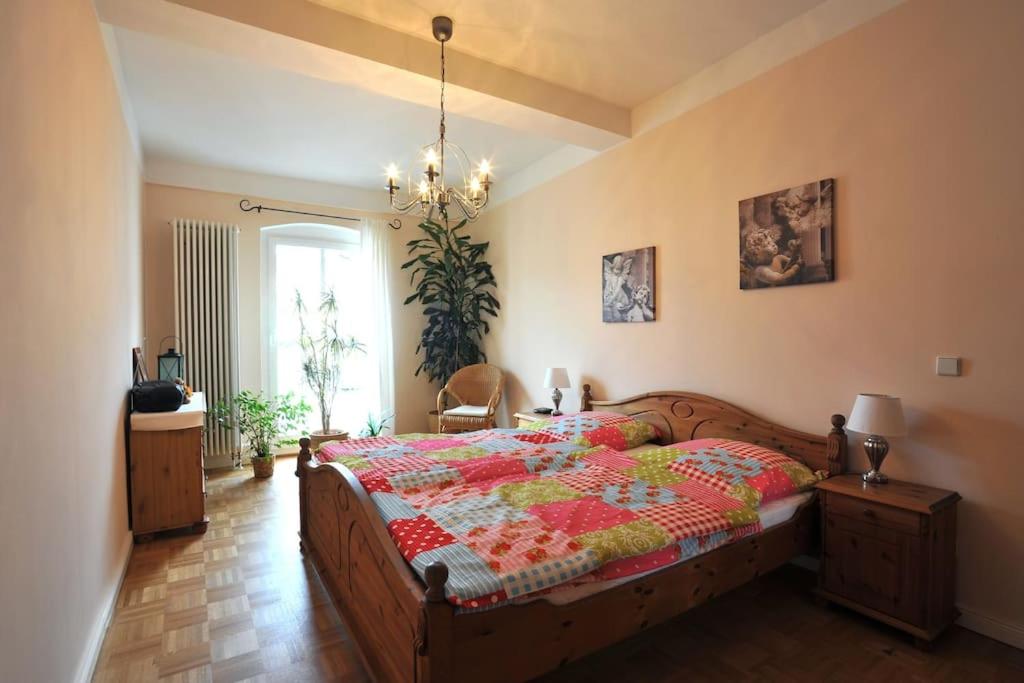 Apartment with Balcony photo 1