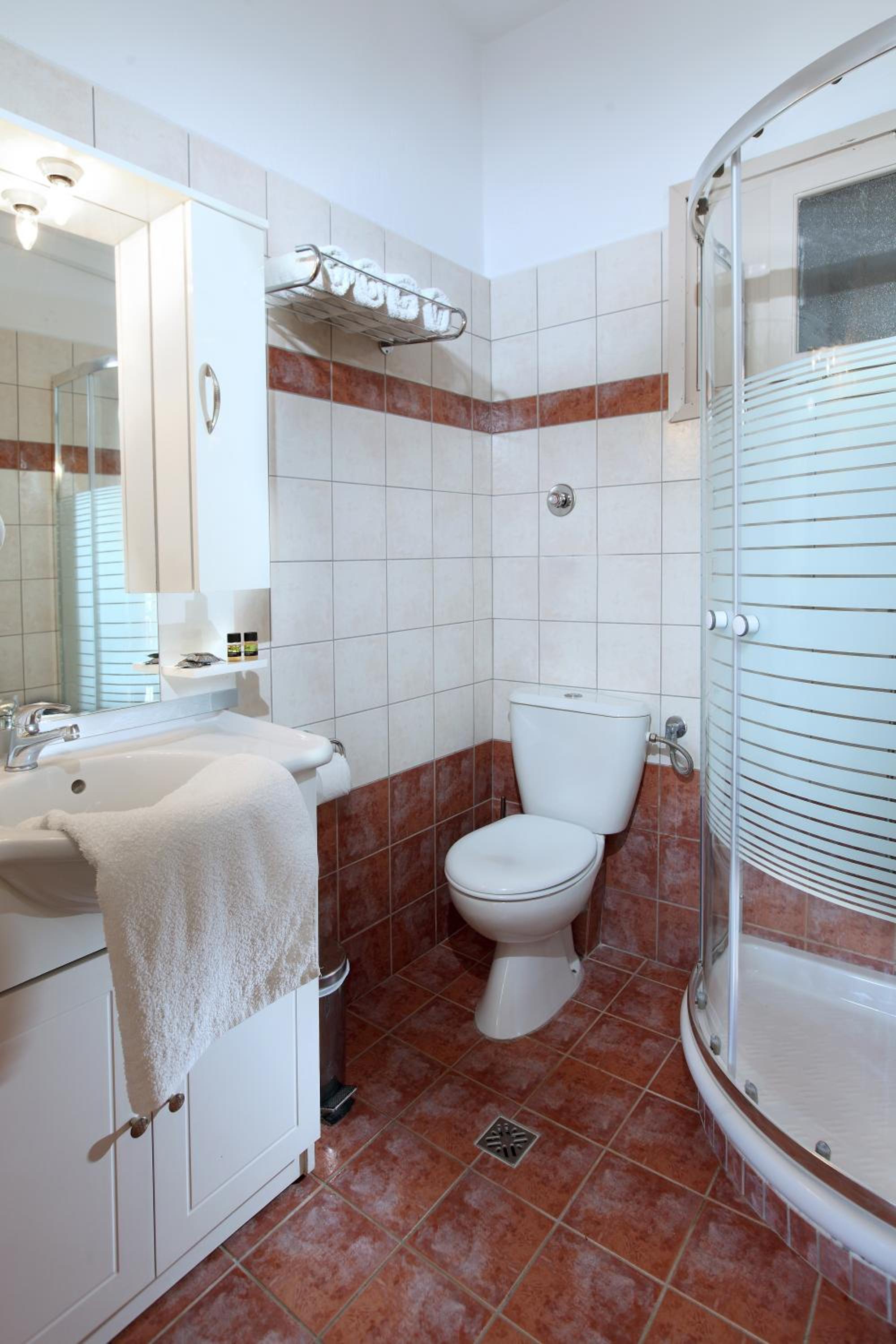 Double Room with Sea View - Photo 4