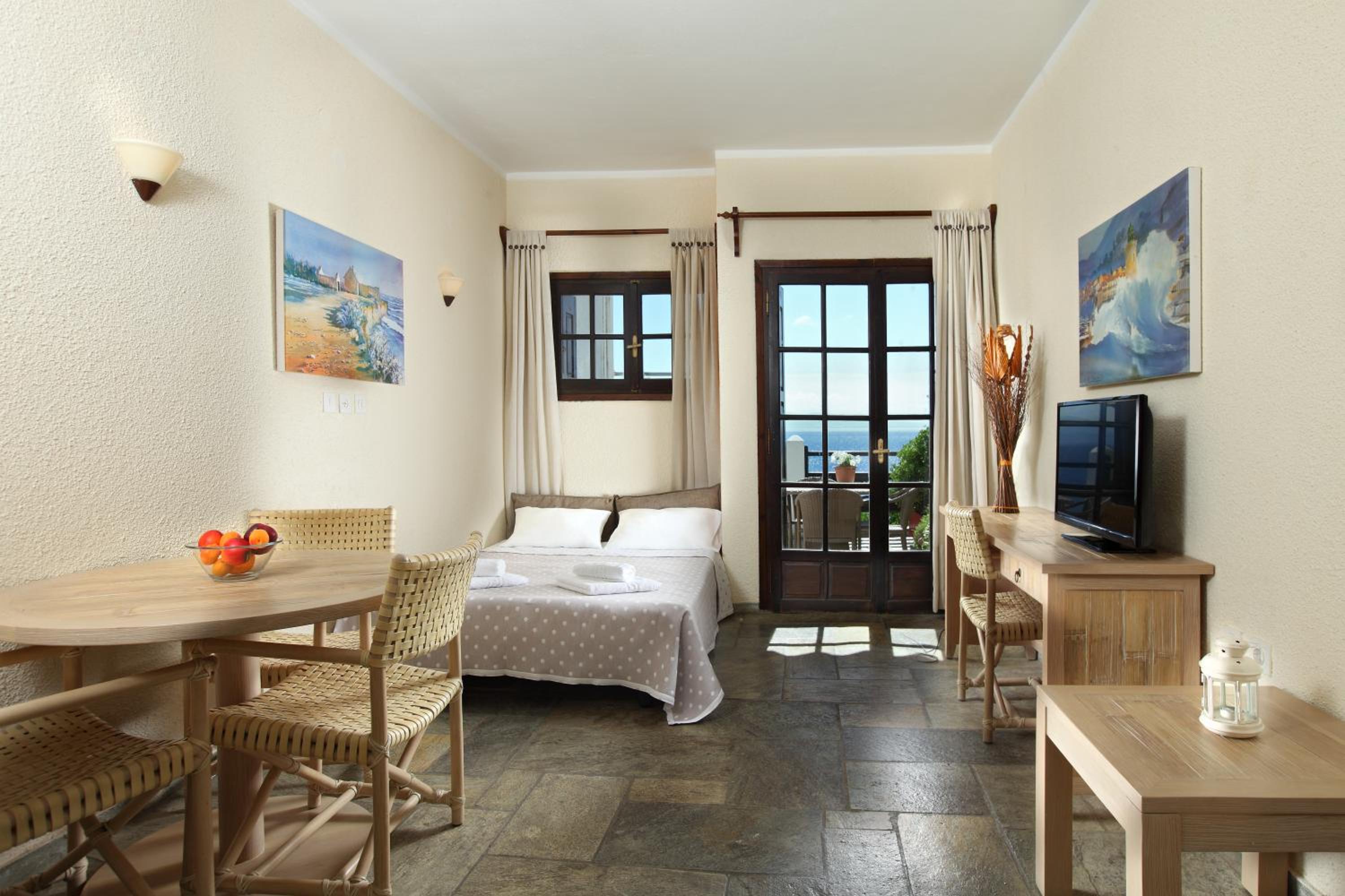 One Bedroom Suite Sea View photo 3