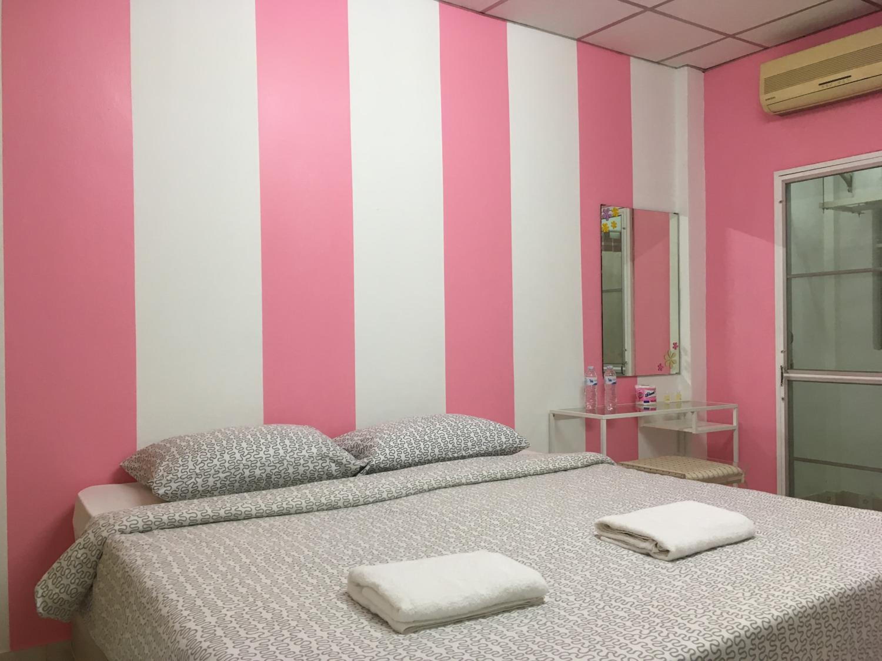 Standard Double Room photo 3