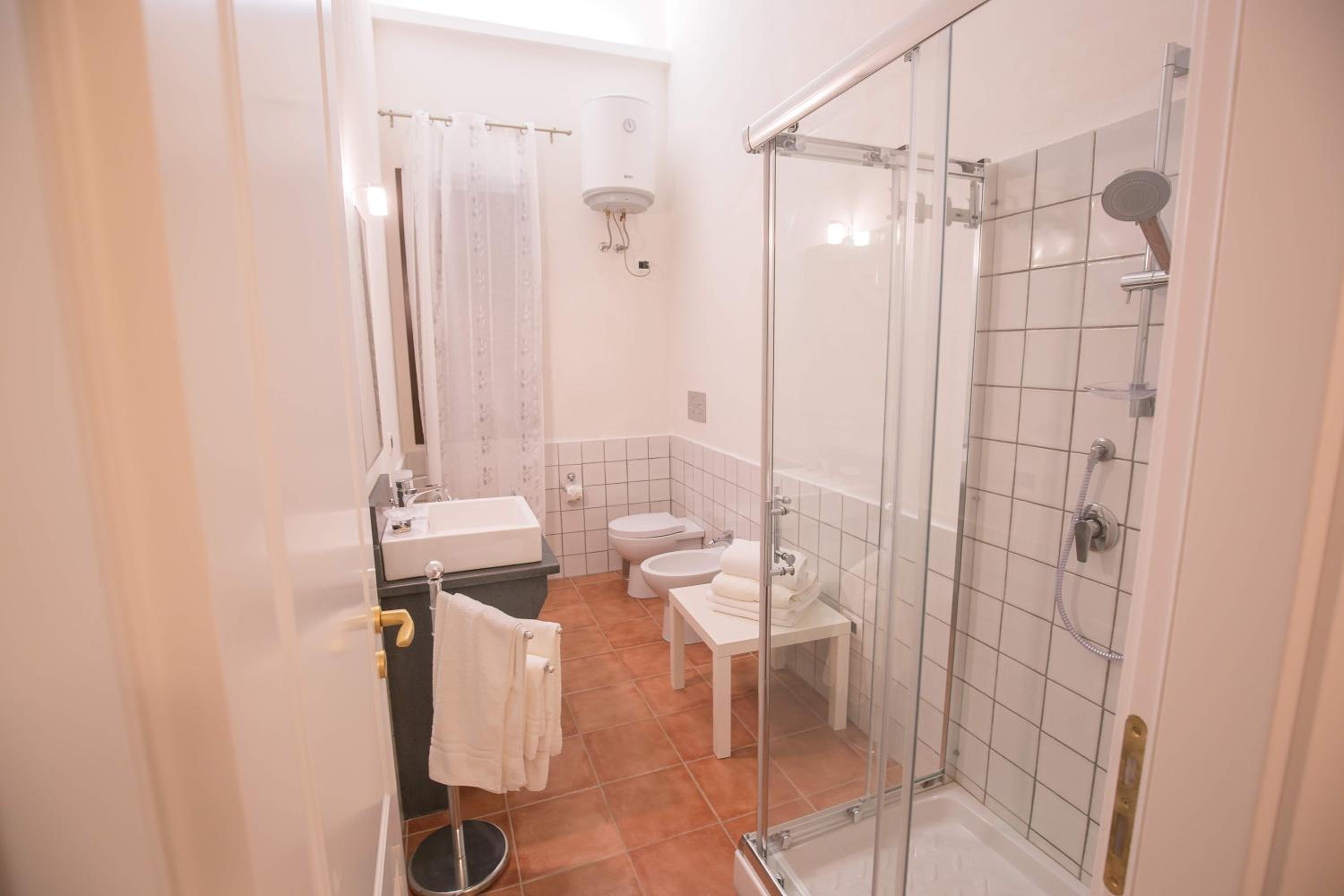 Suite photo 1