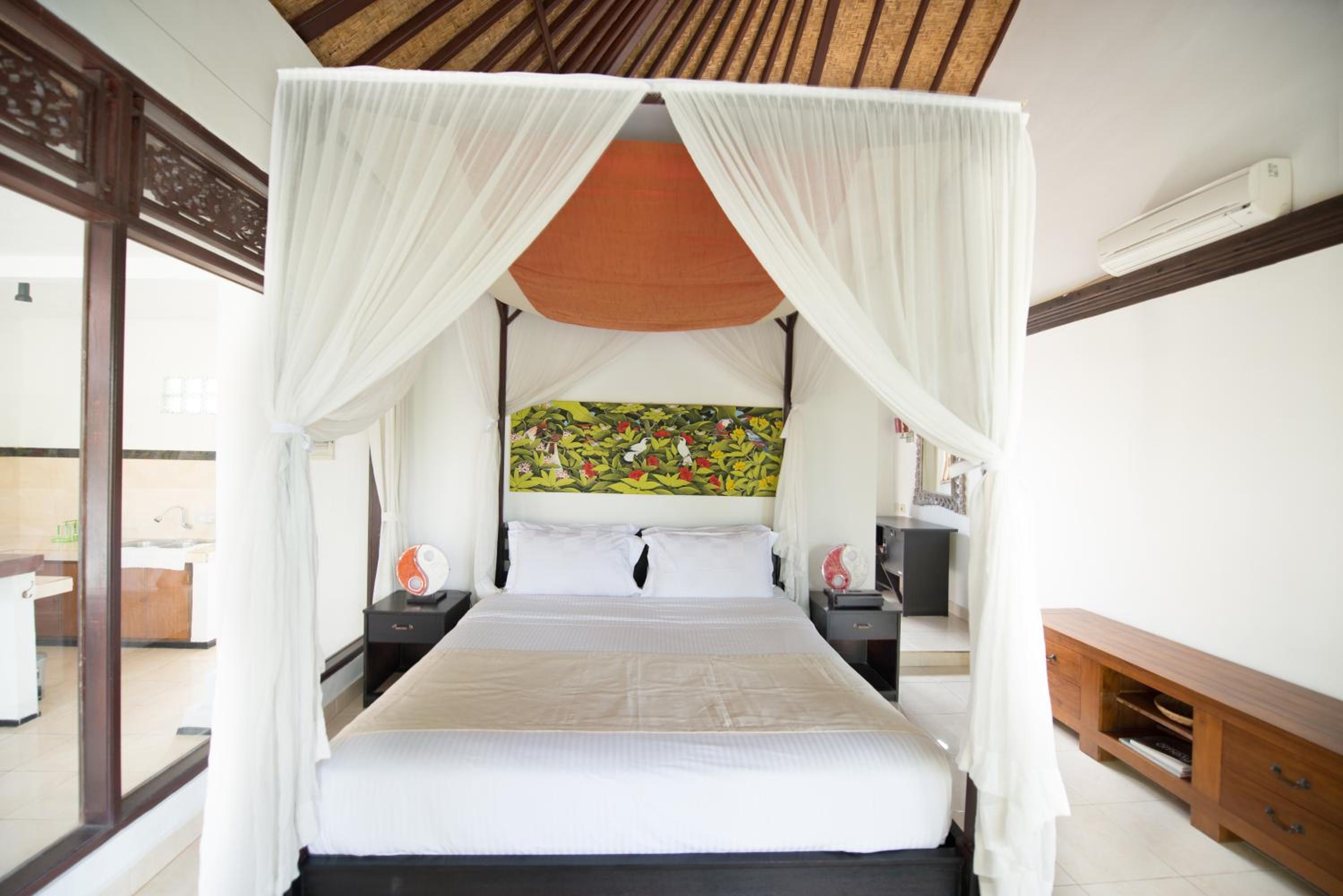Two-Bedroom Villa - Photo 26
