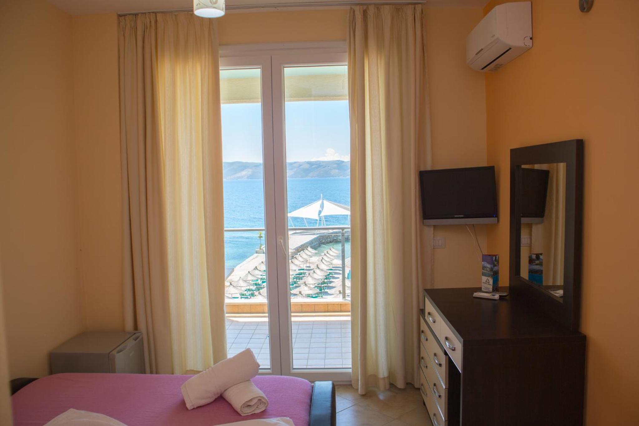 Double Room with Balcony and Sea View