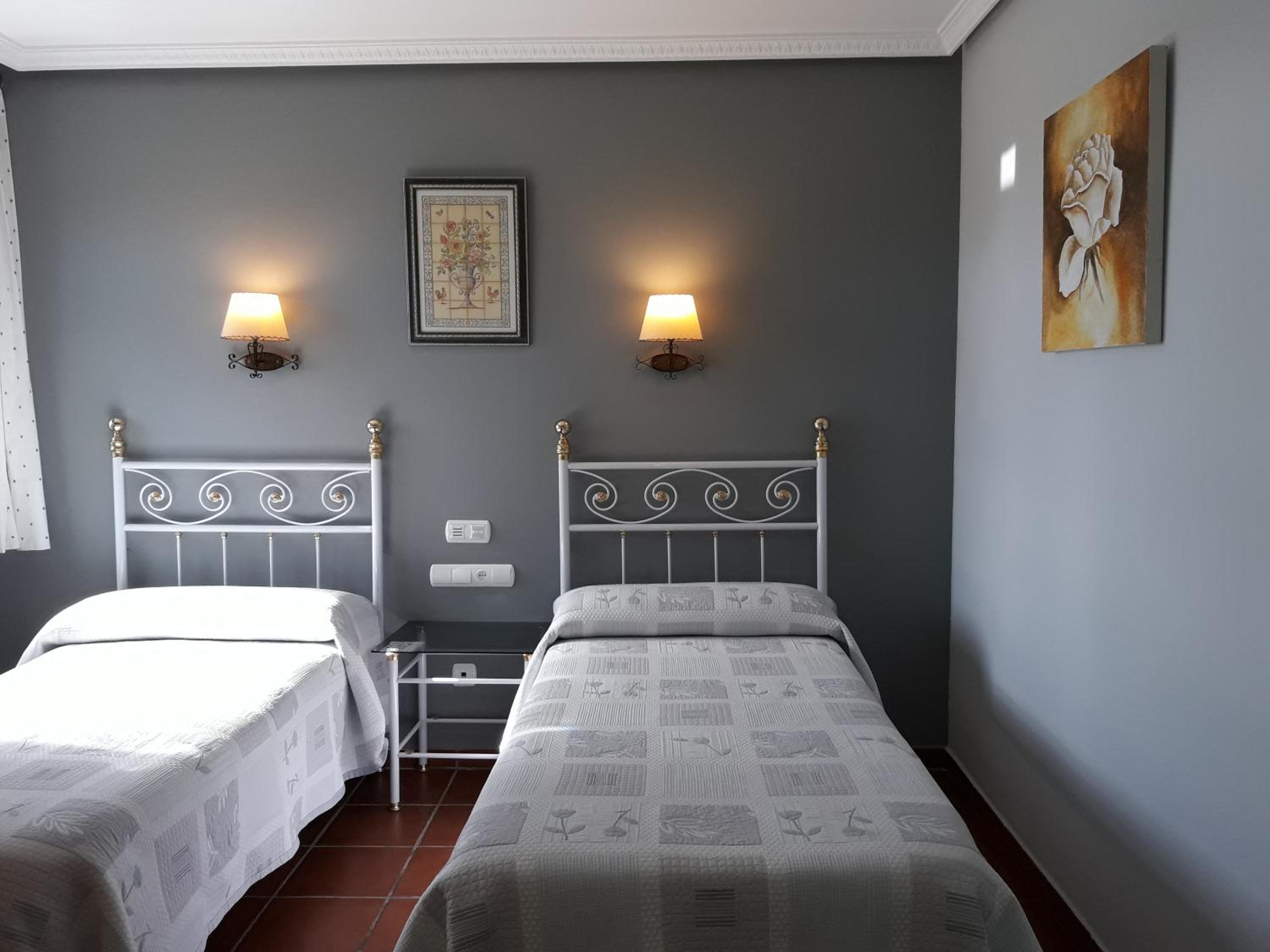 Three-Bedroom House photo 2