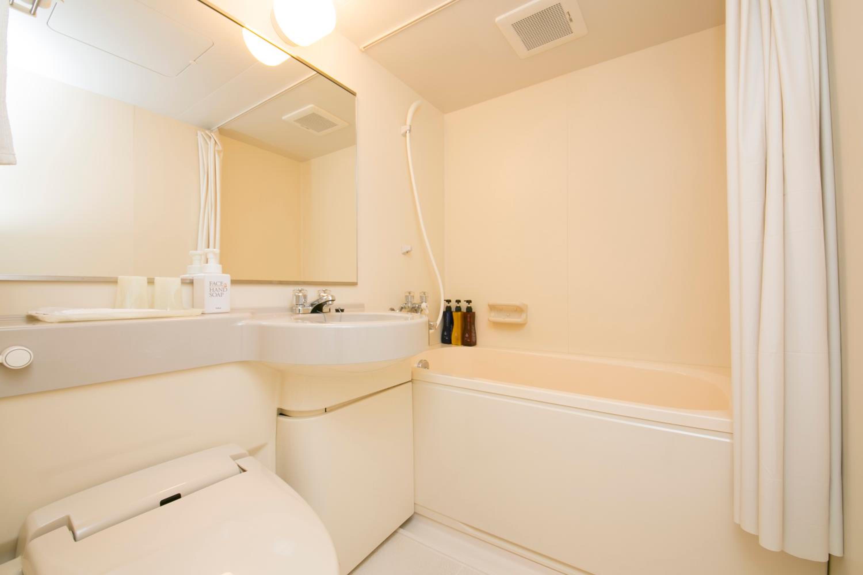 Deluxe Double Room - Non-Smoking photo 2