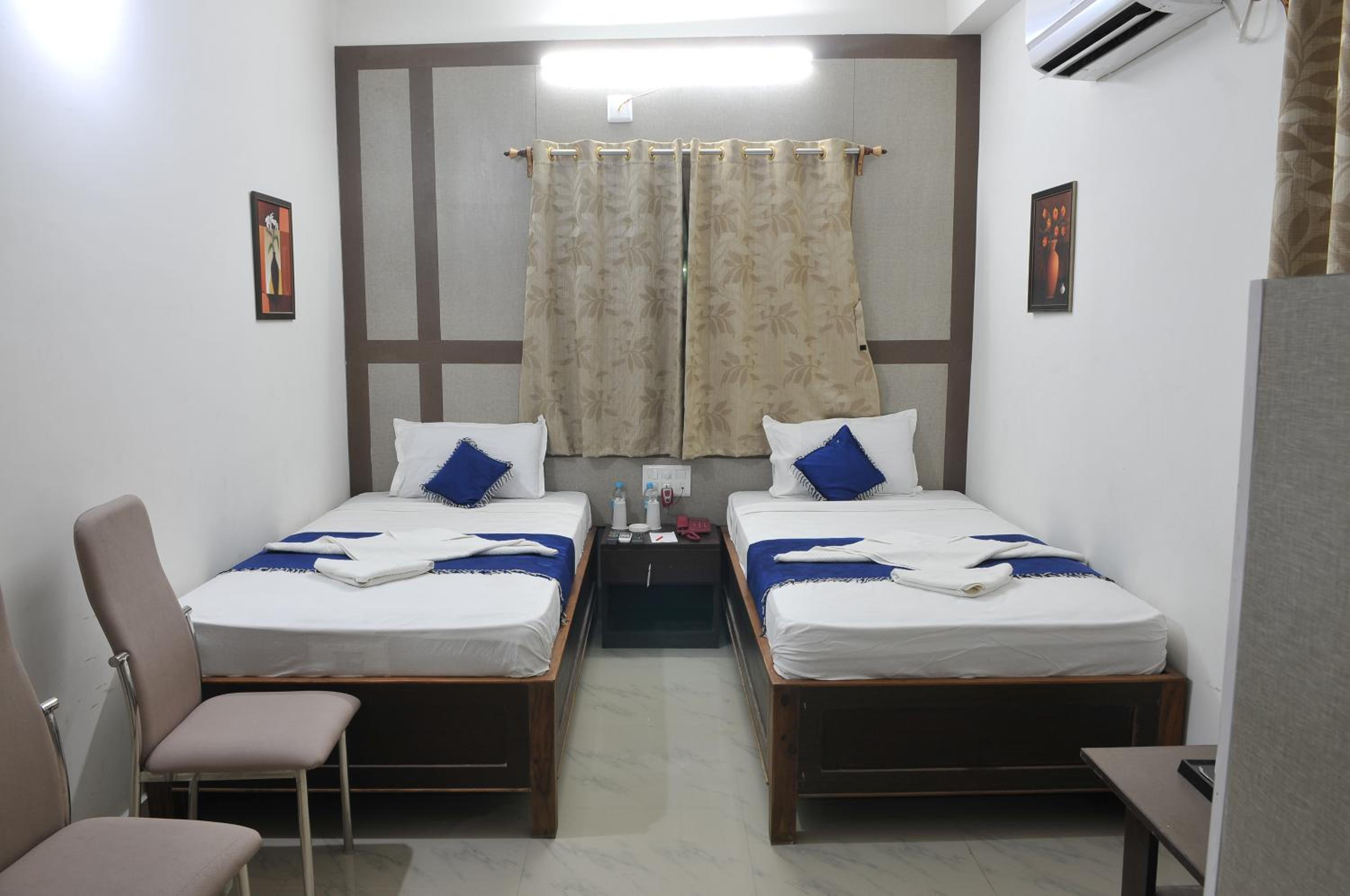 Deluxe Double Room photo 3