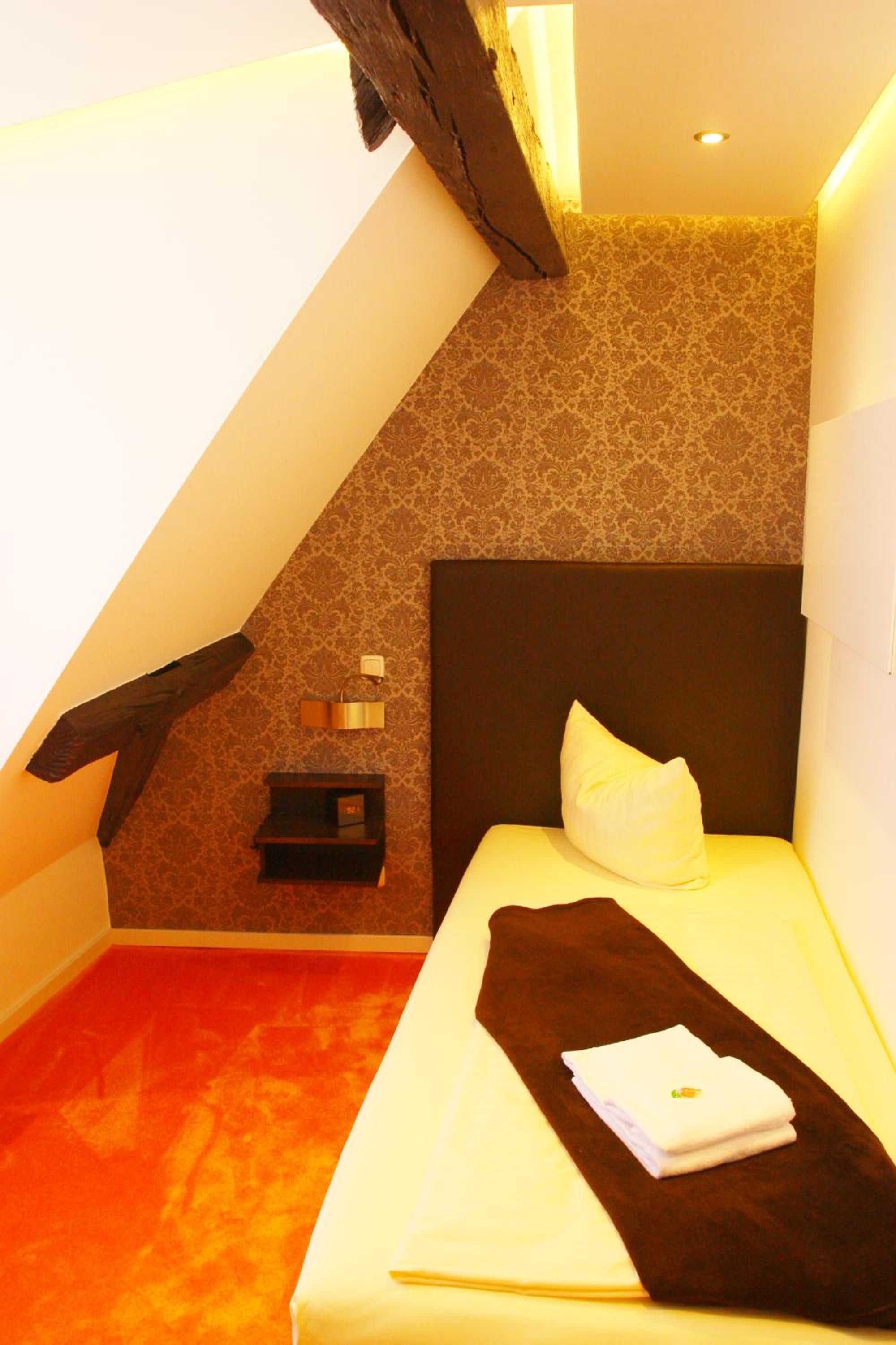 Executive Single Room with Bathroom