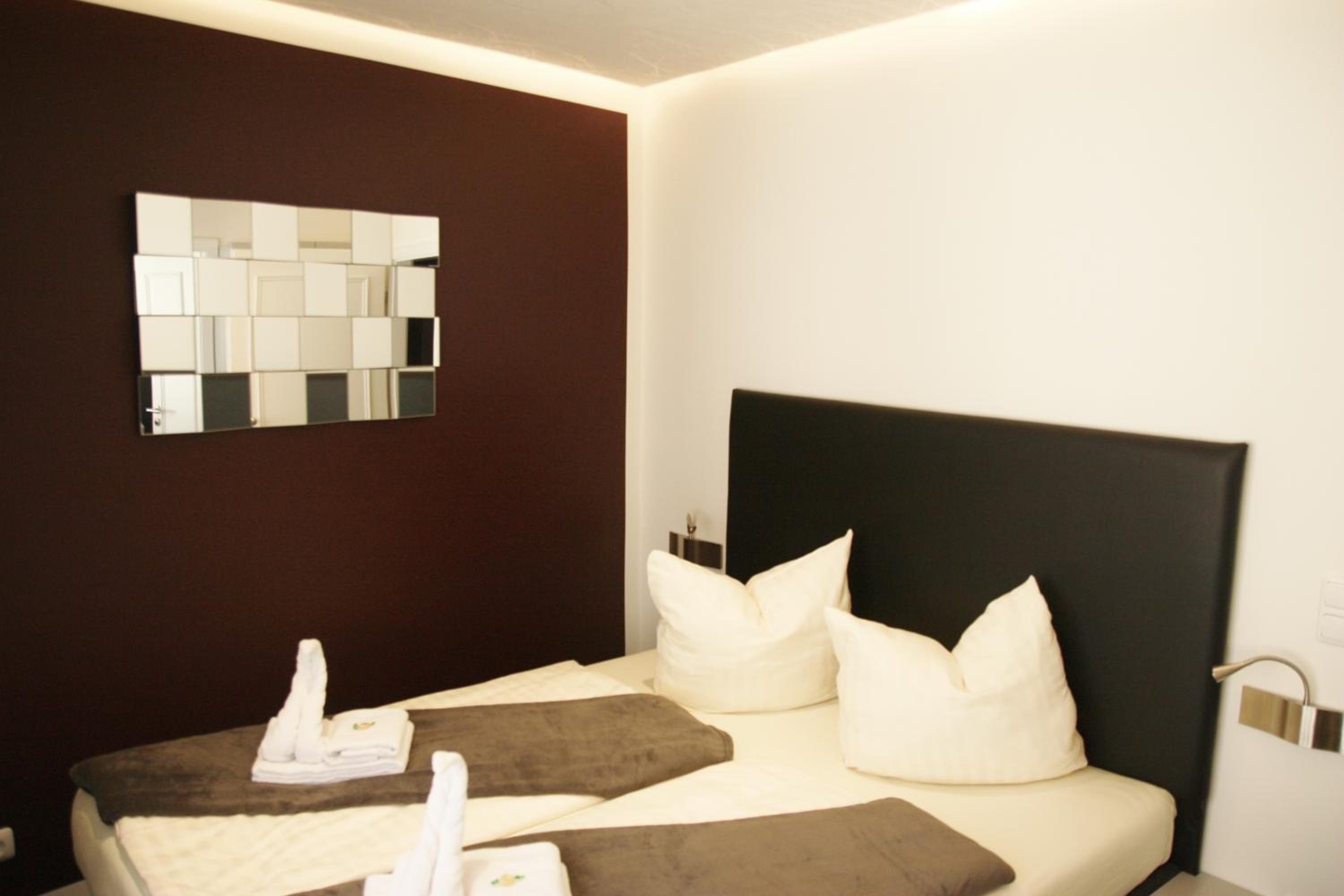 Executive Double Room - Photo 14