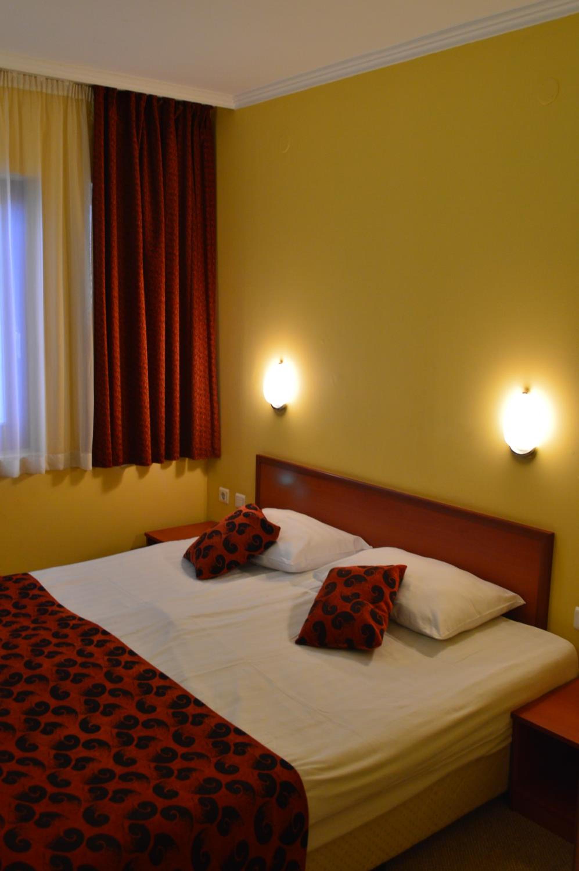 Apartment with Balcony and Sea View photo 1
