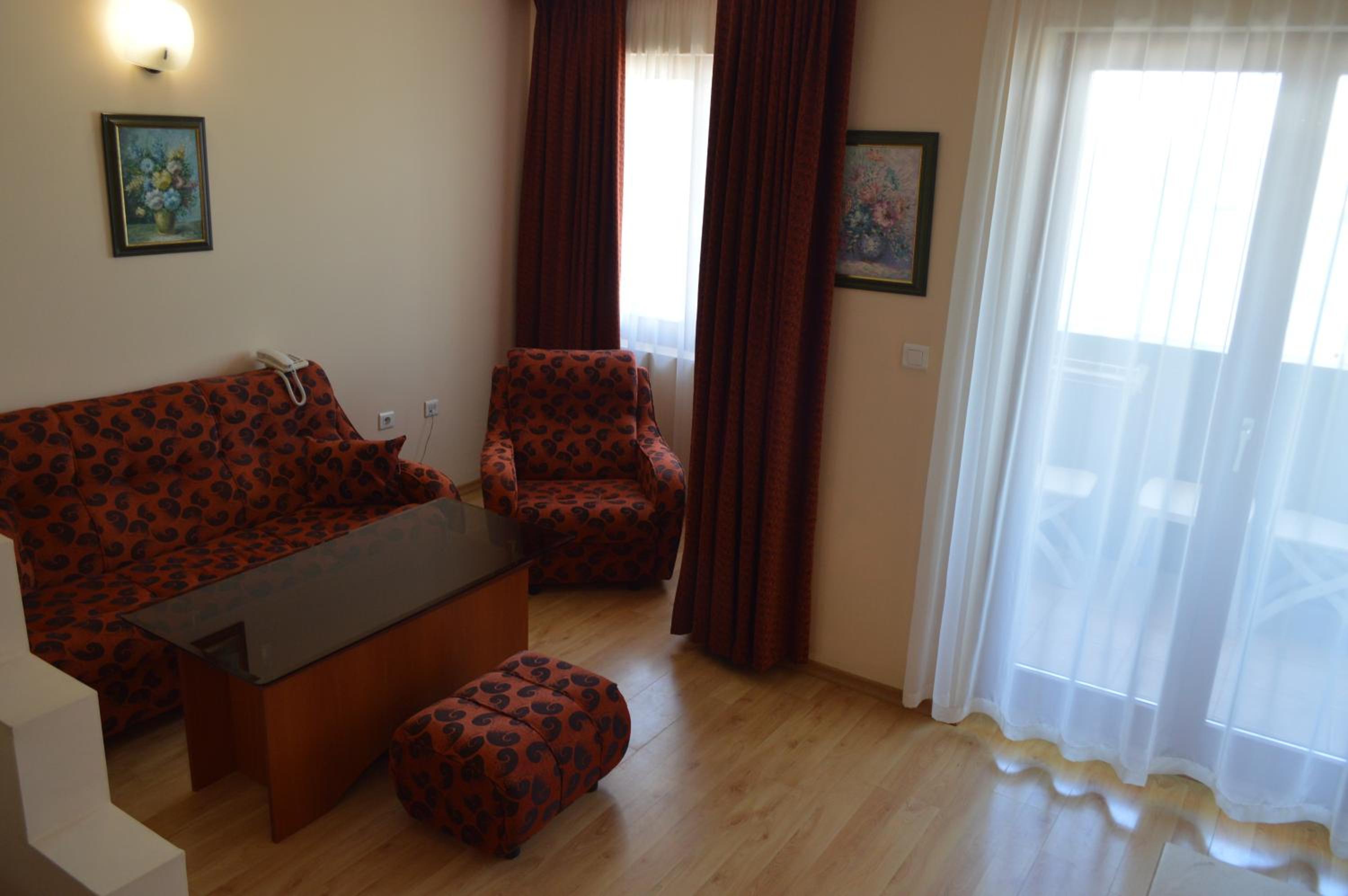 Double Room with Partial Sea View photo 1
