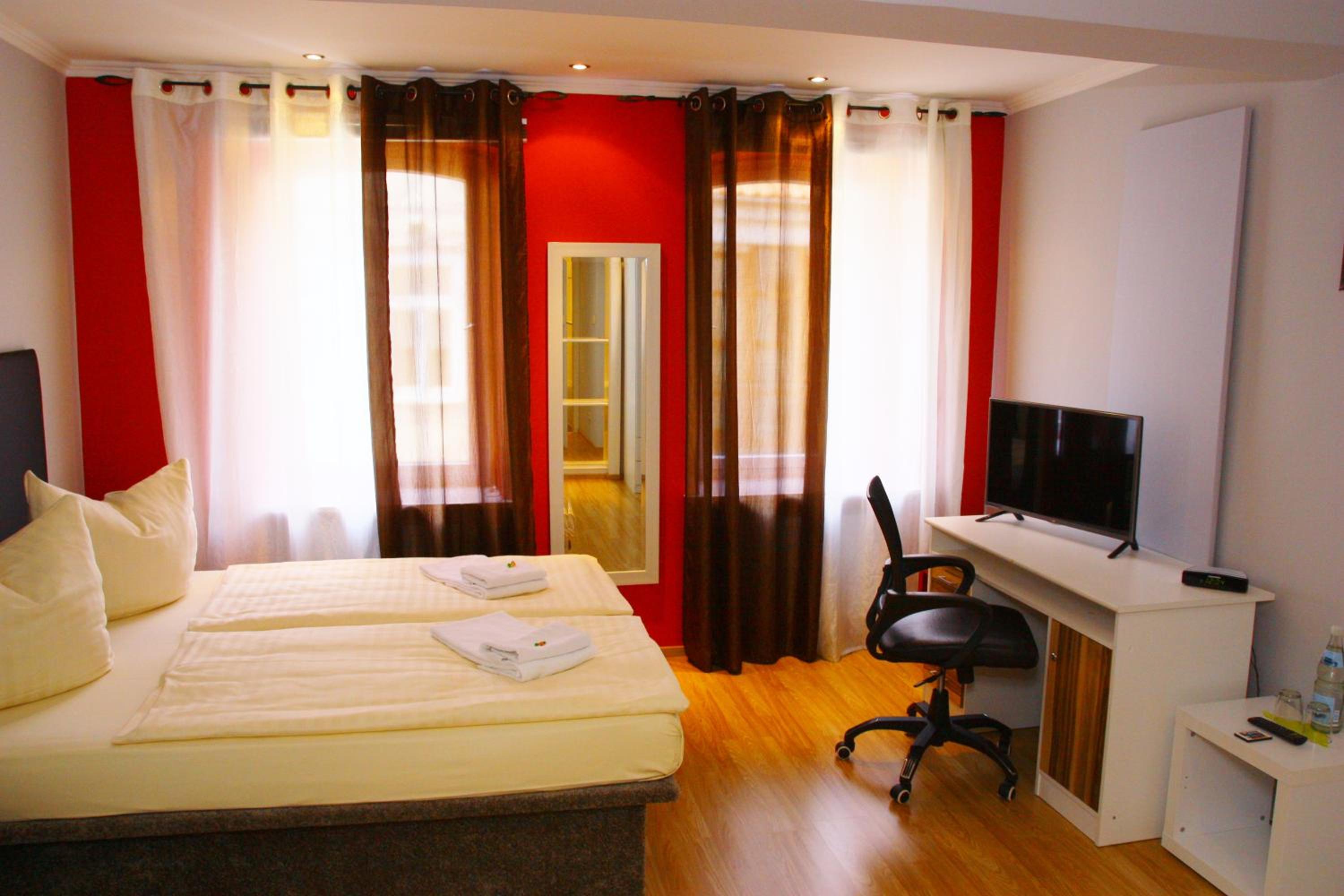 Apartment - Photo 8