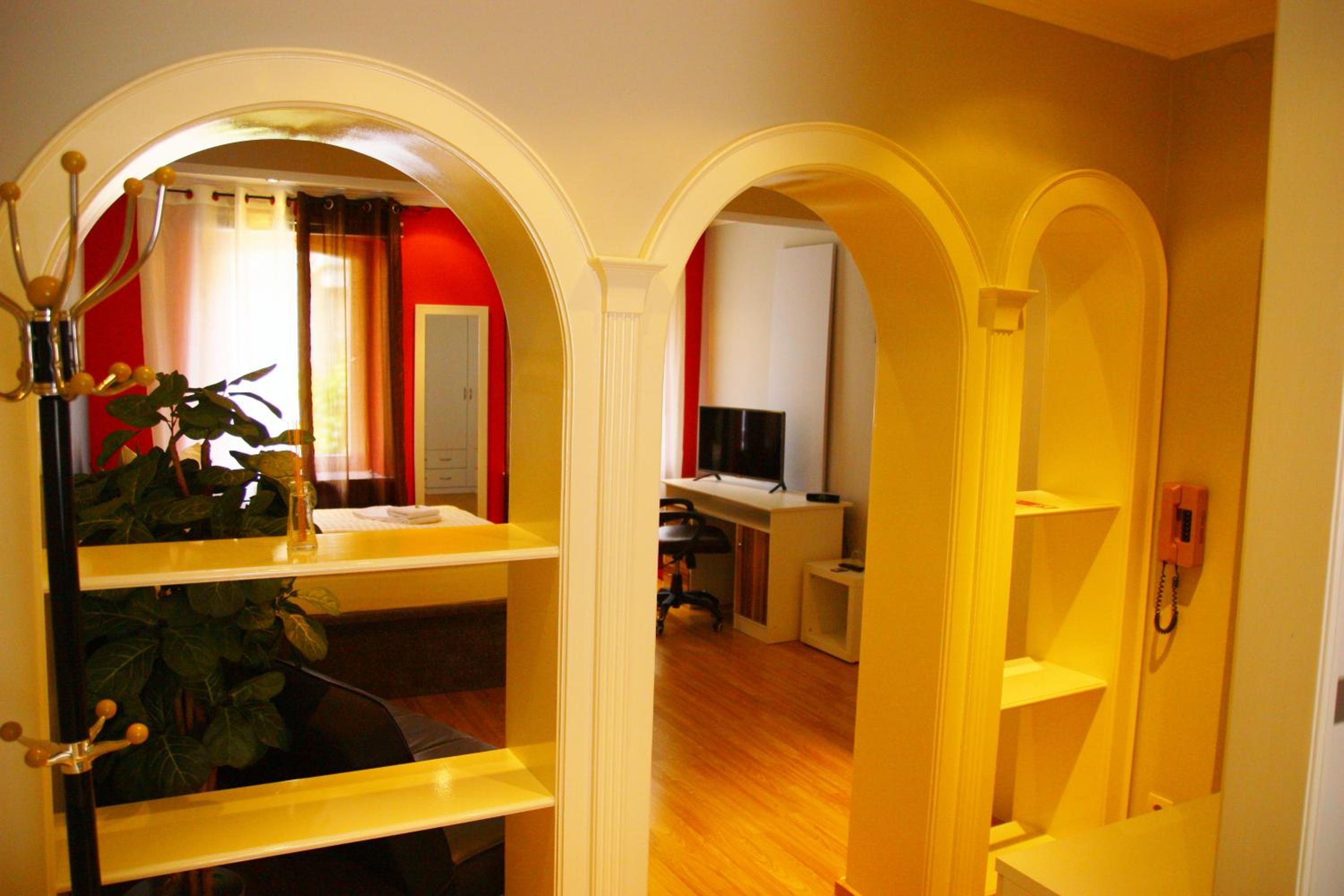 Apartment - Photo 6
