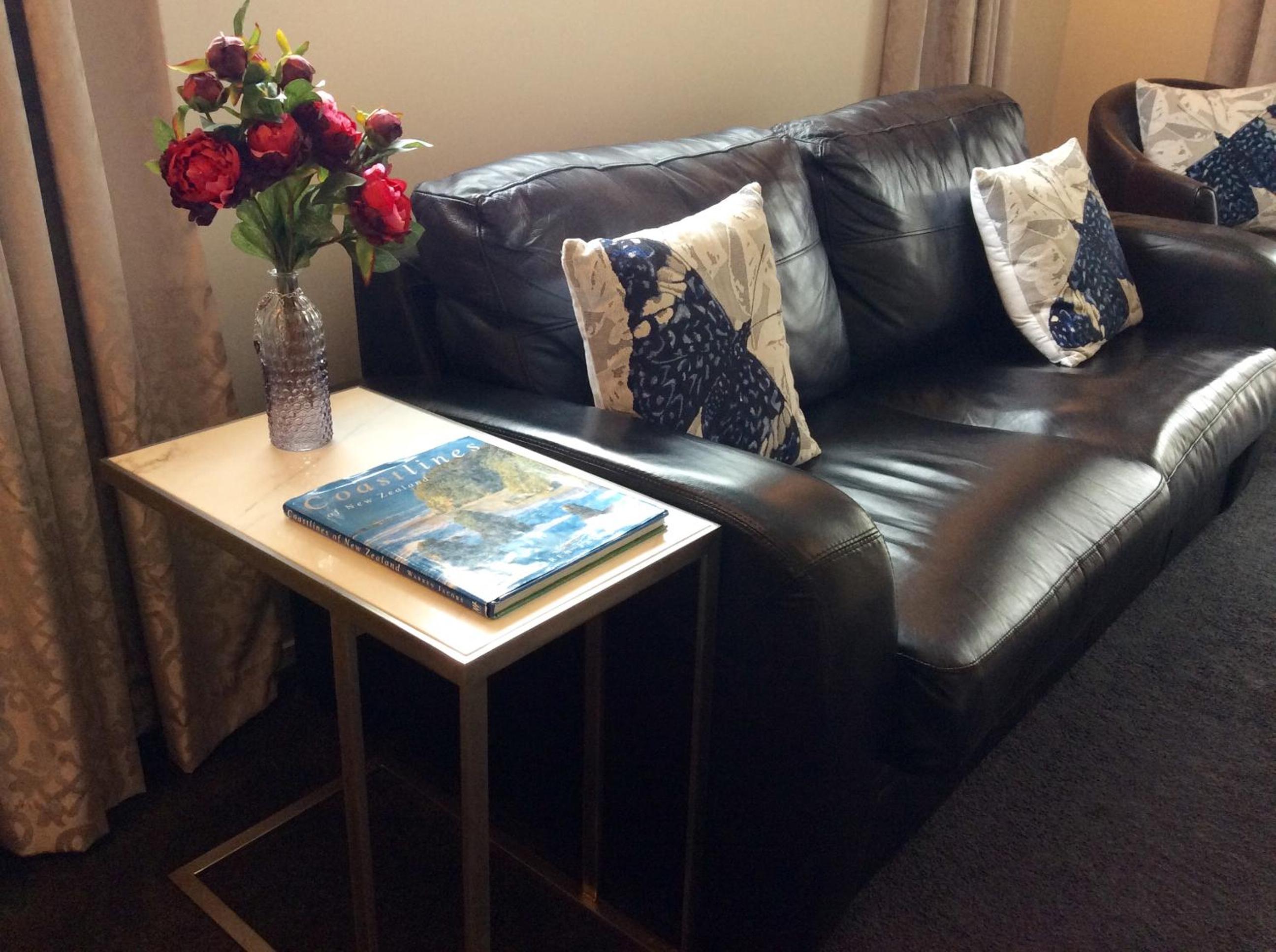 Luxury One-Bedroom Apartment - Unit 2 - Photo 10