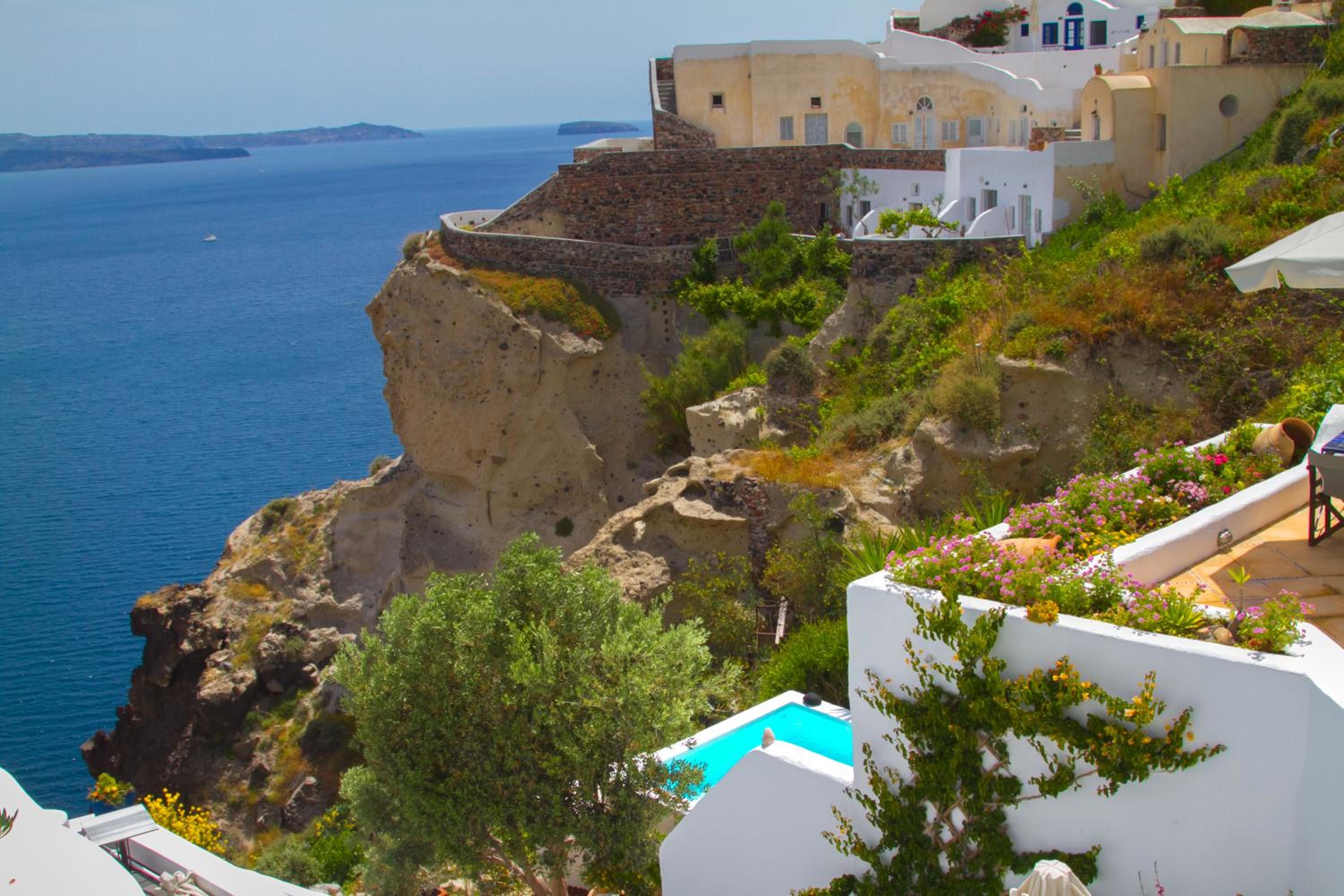 Senior Three Bedroom Villa with Outdoor Plunge Pool & Sea View - Photo 31