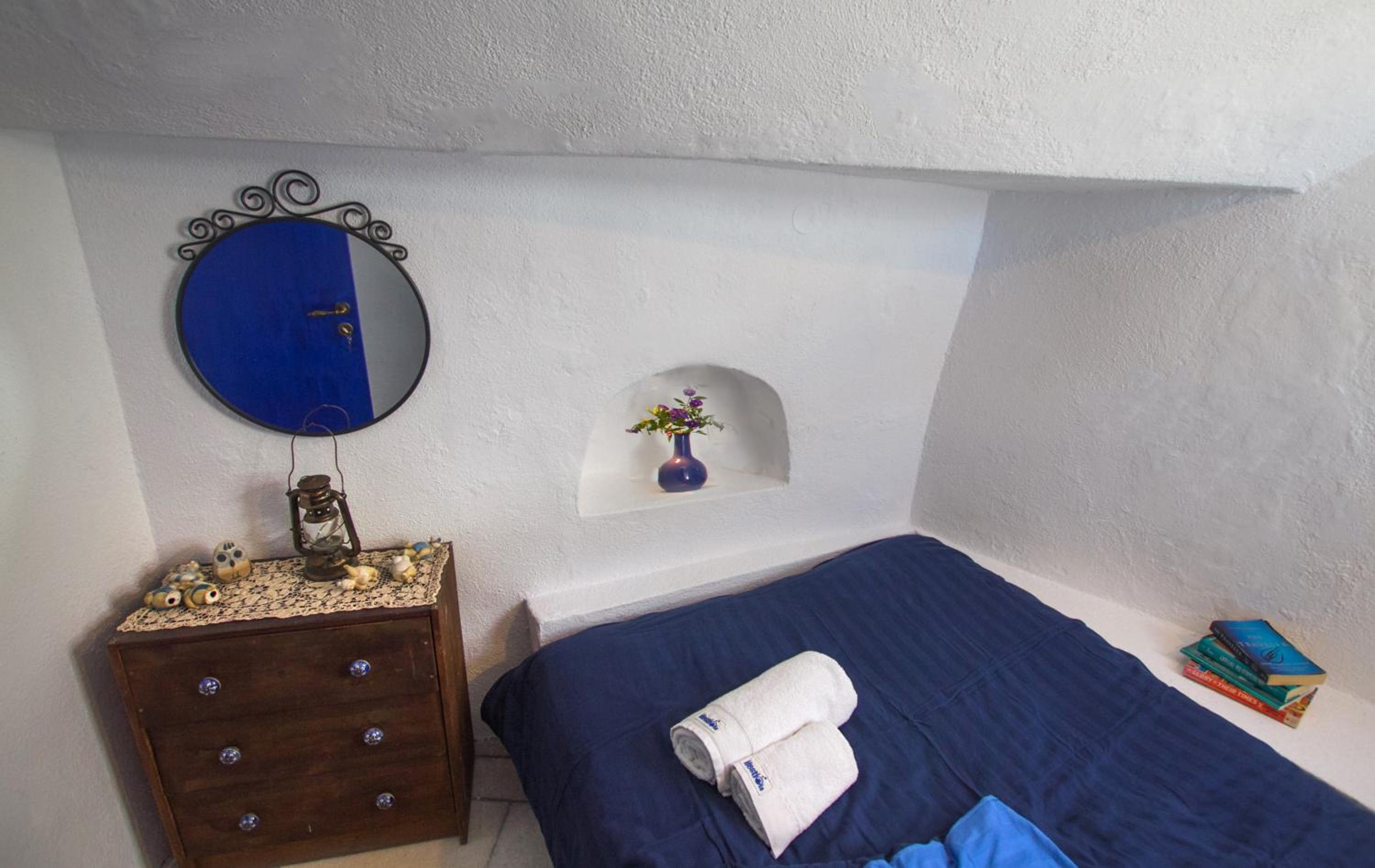 Senior Three Bedroom Villa with Outdoor Plunge Pool & Sea View - Photo 26