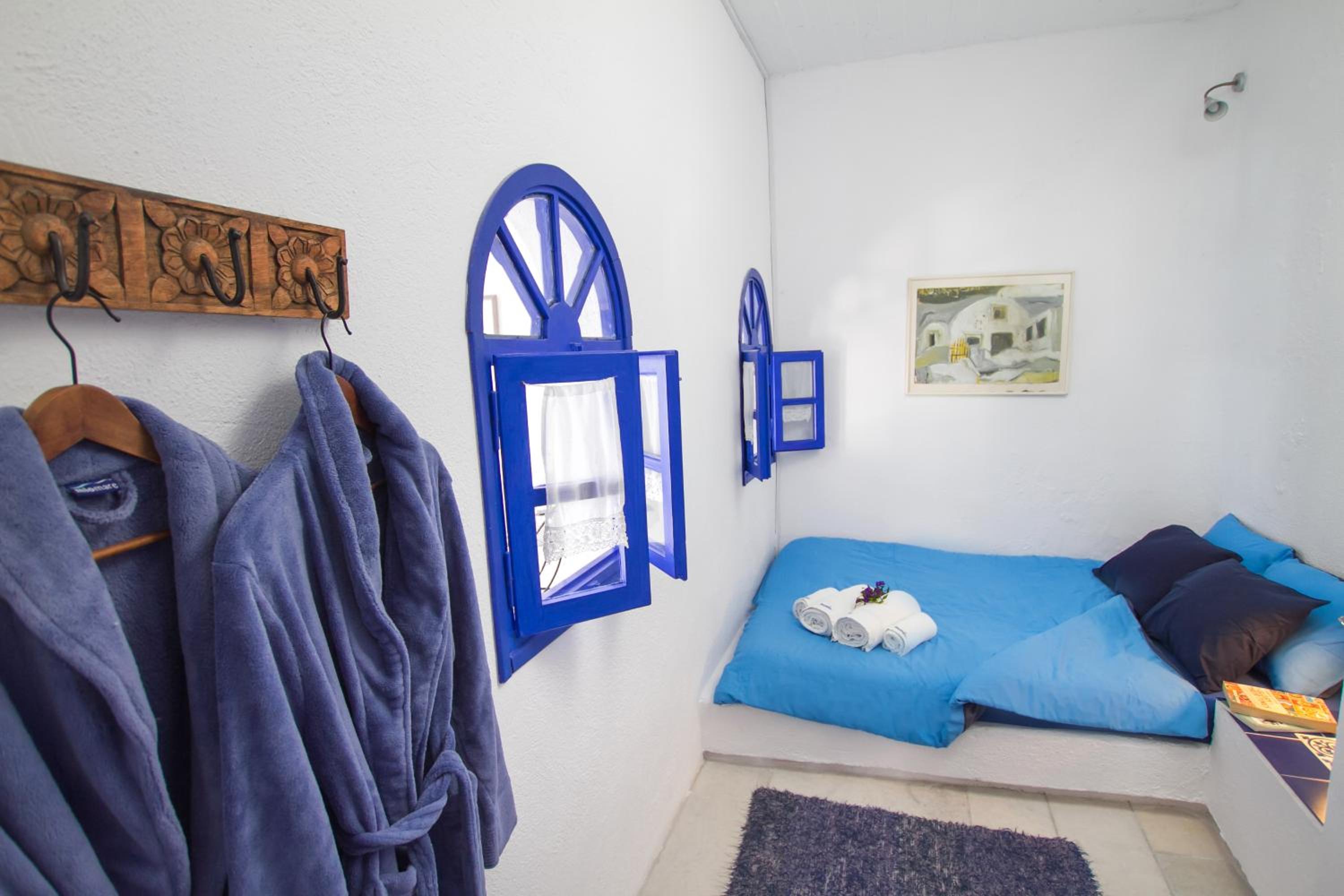Senior Three Bedroom Villa with Outdoor Plunge Pool & Sea View - Photo 29