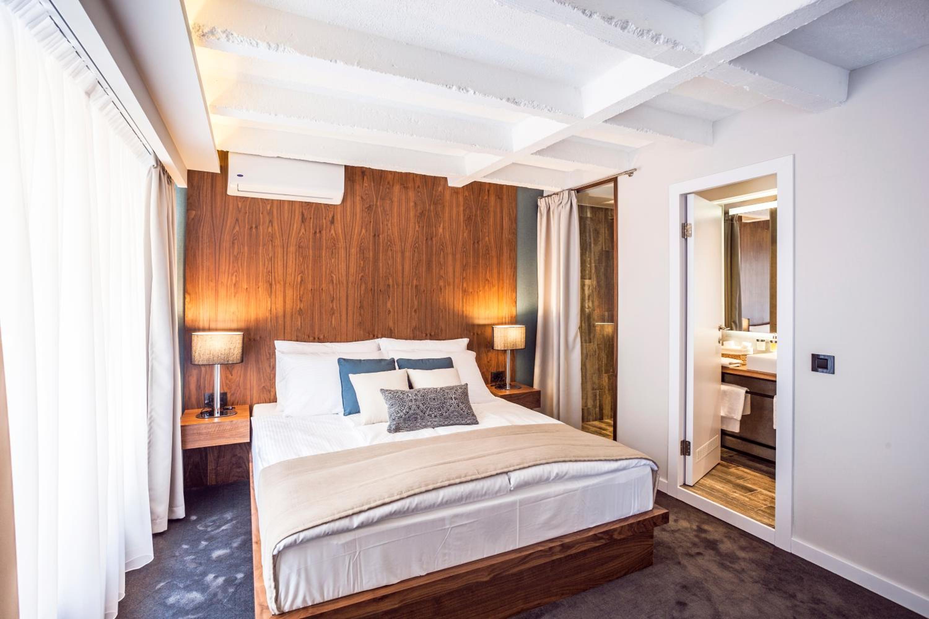 King Suite photo 3