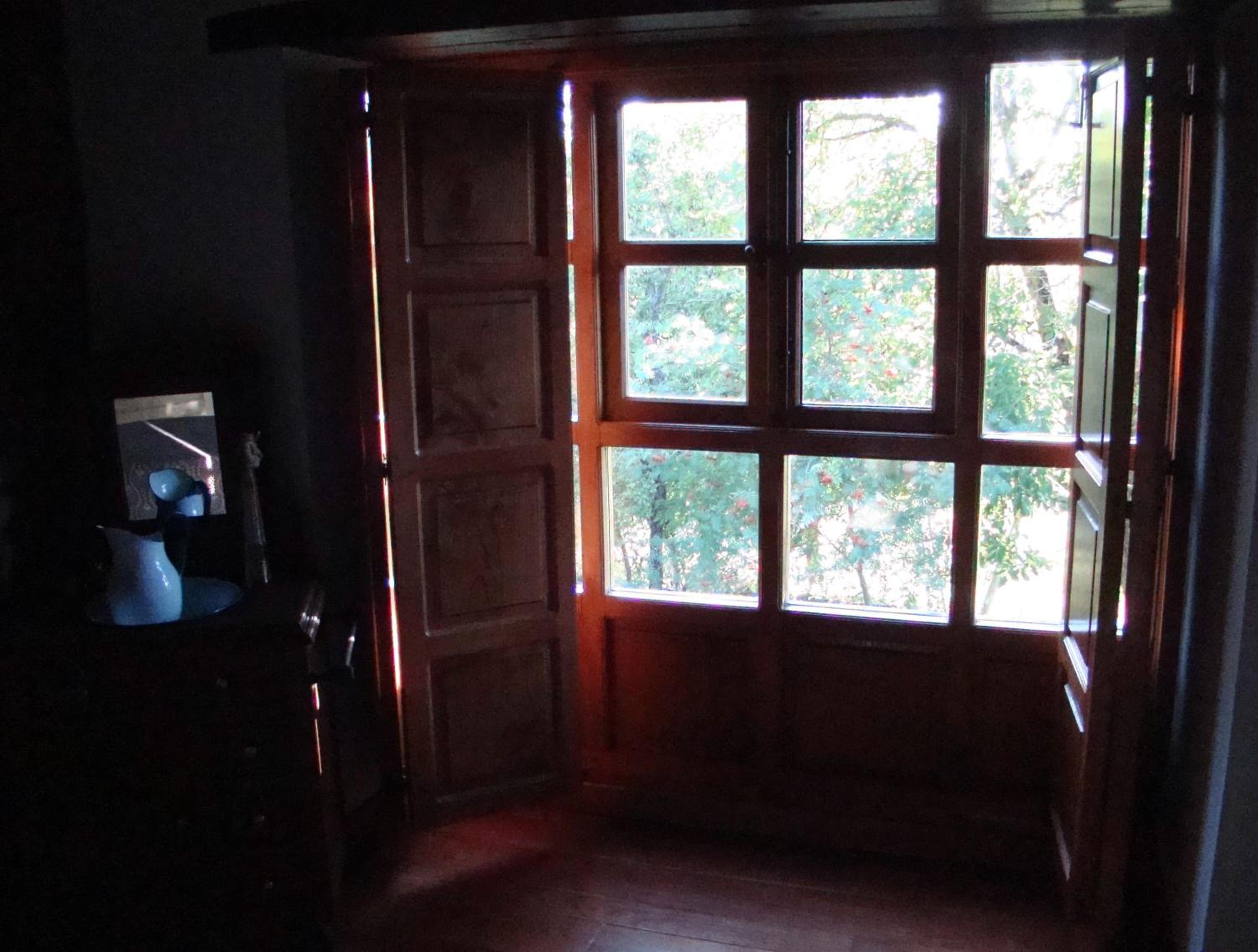 Four-Bedroom House photo 2