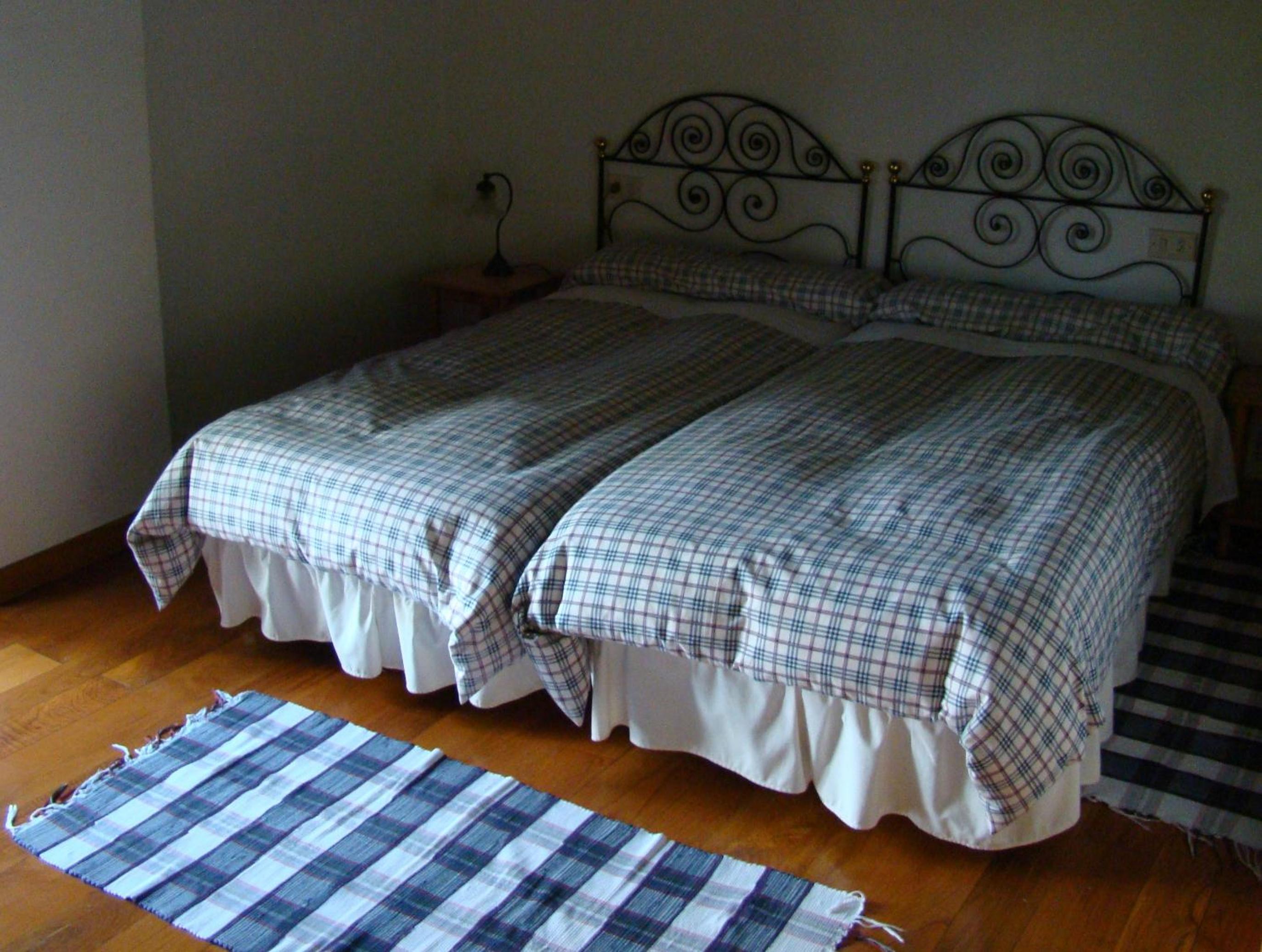 Casa de cuatro habitaciones