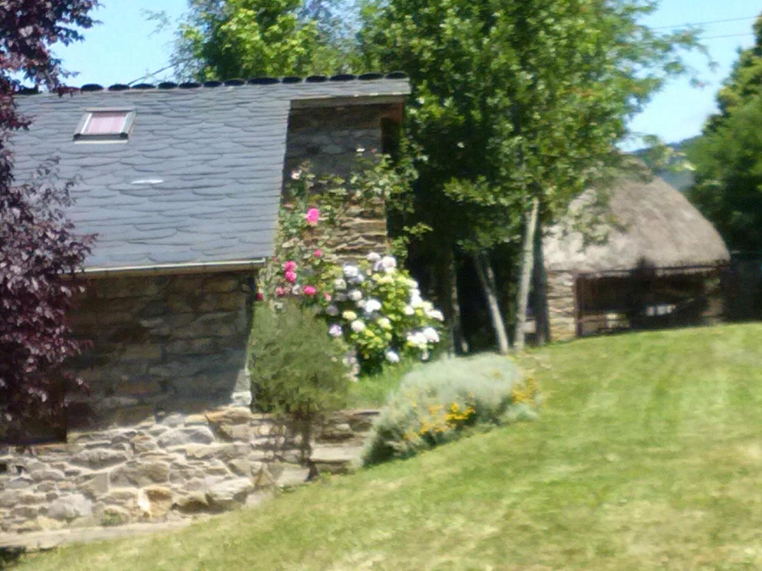 Four-Bedroom House photo 3