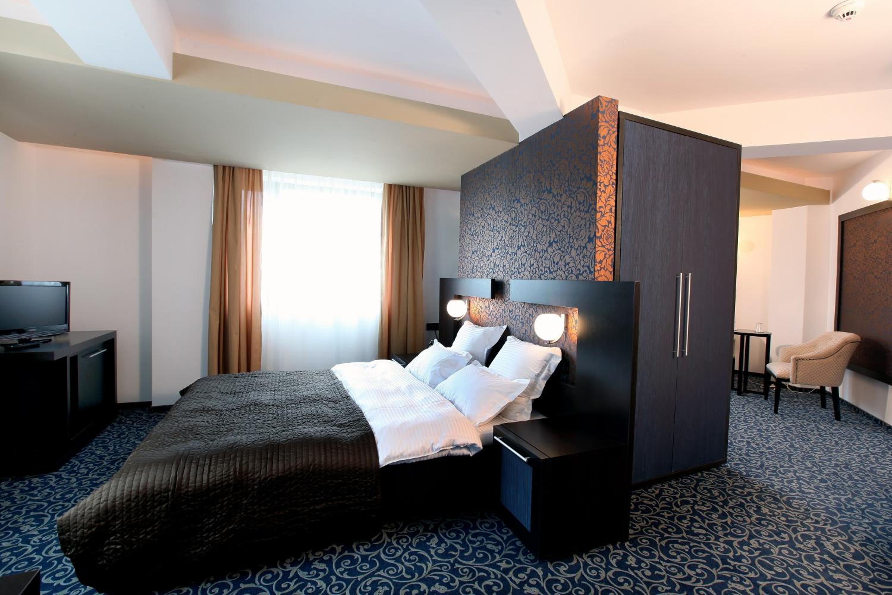 מלון אמביאנס בוקרשט — Executive Room