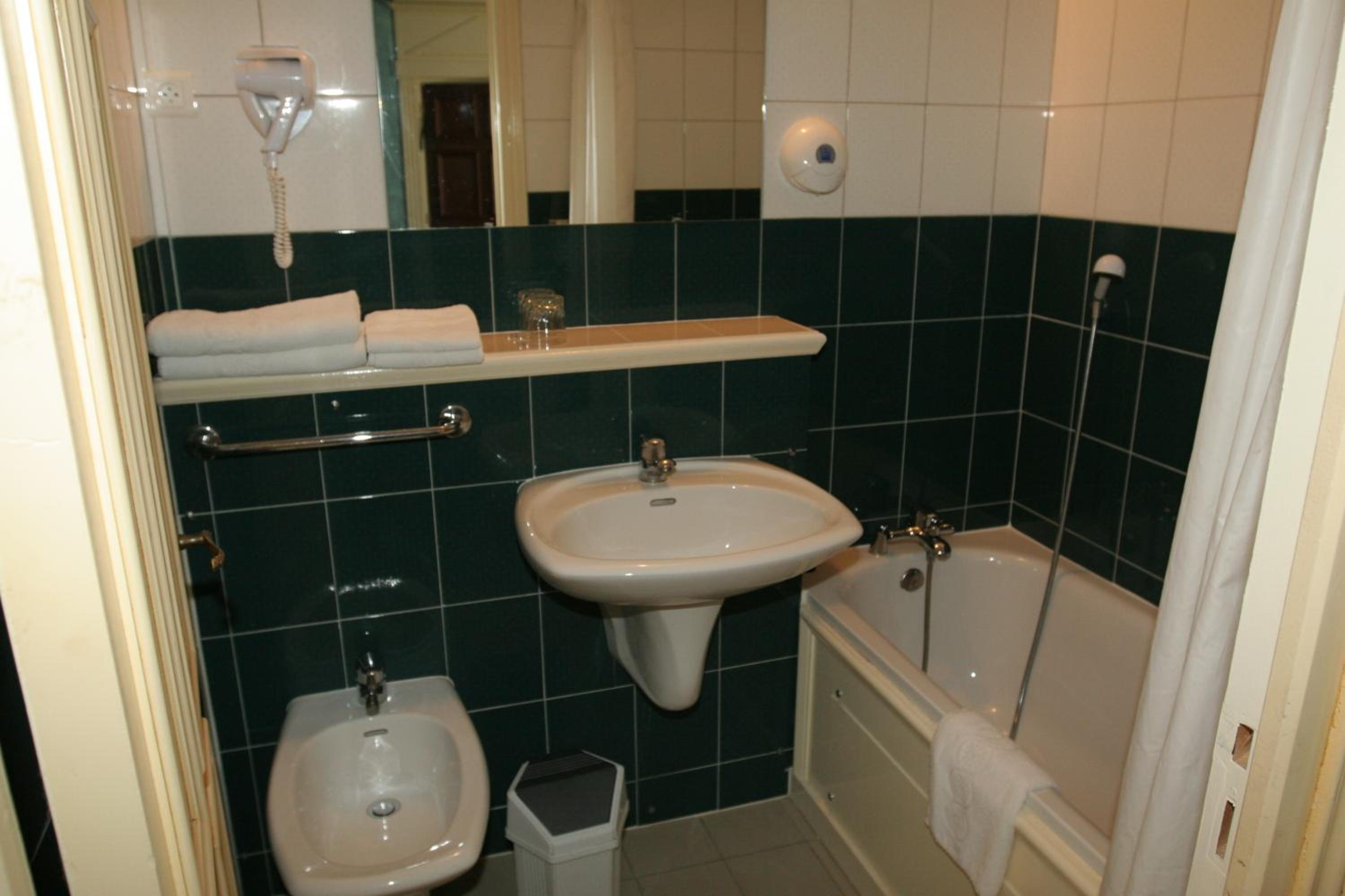Superior Double Room - Photo 7