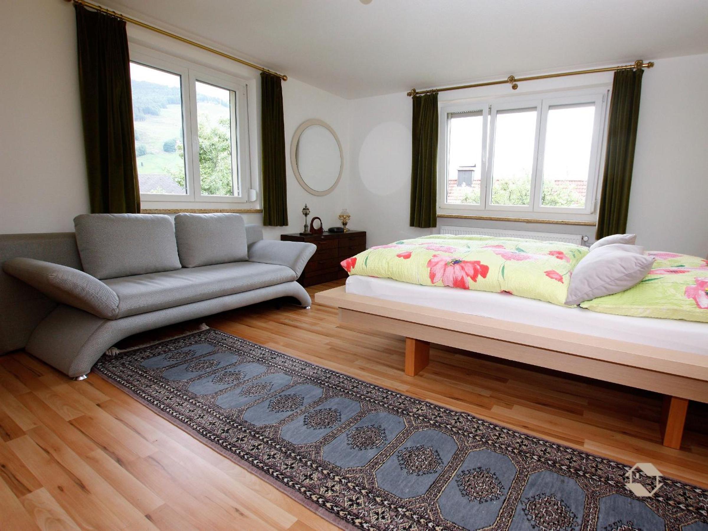 Two-Bedroom Deluxe Apartment with Garden View photo 2
