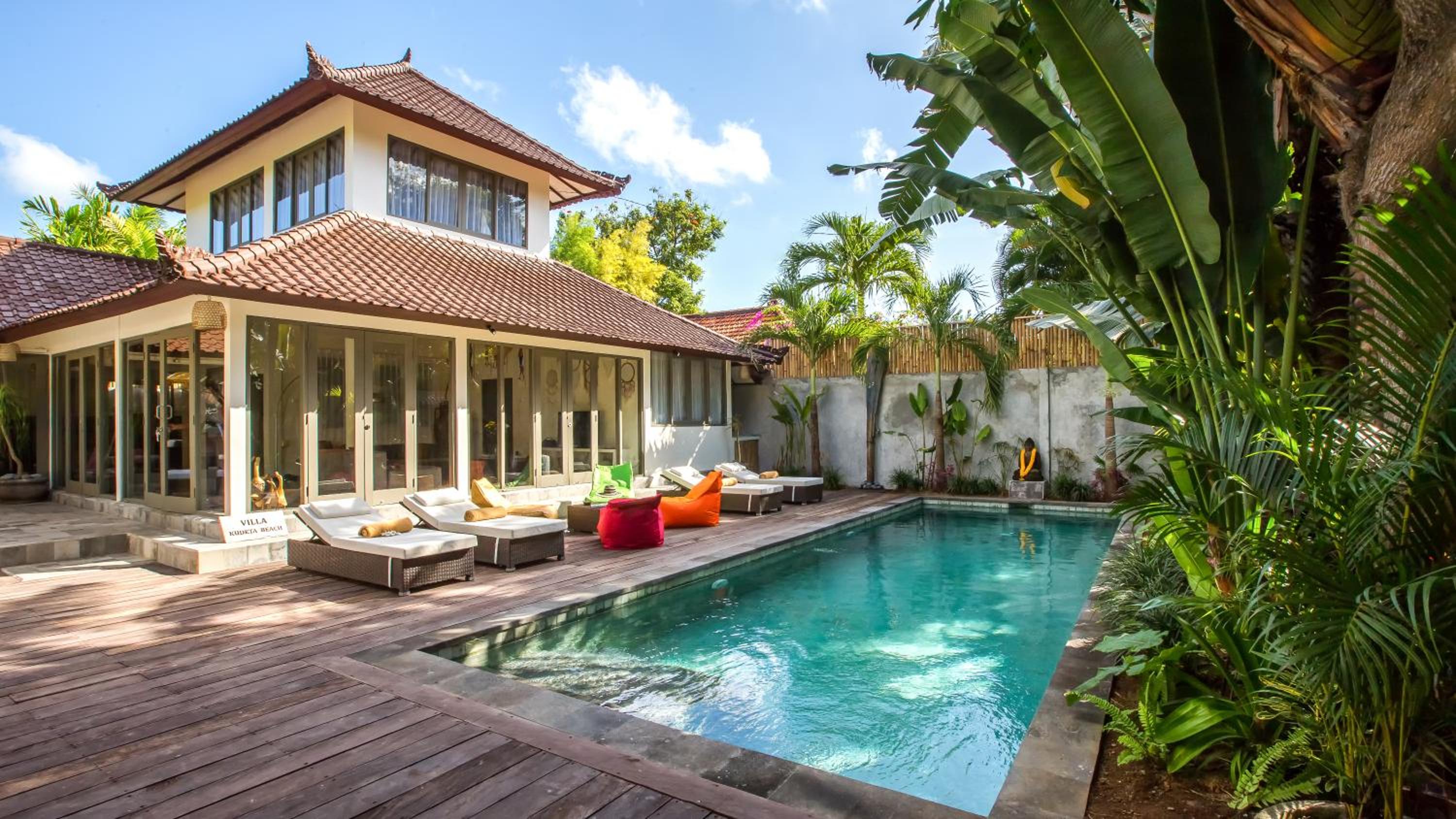 Three-Bedroom Villa photo 2