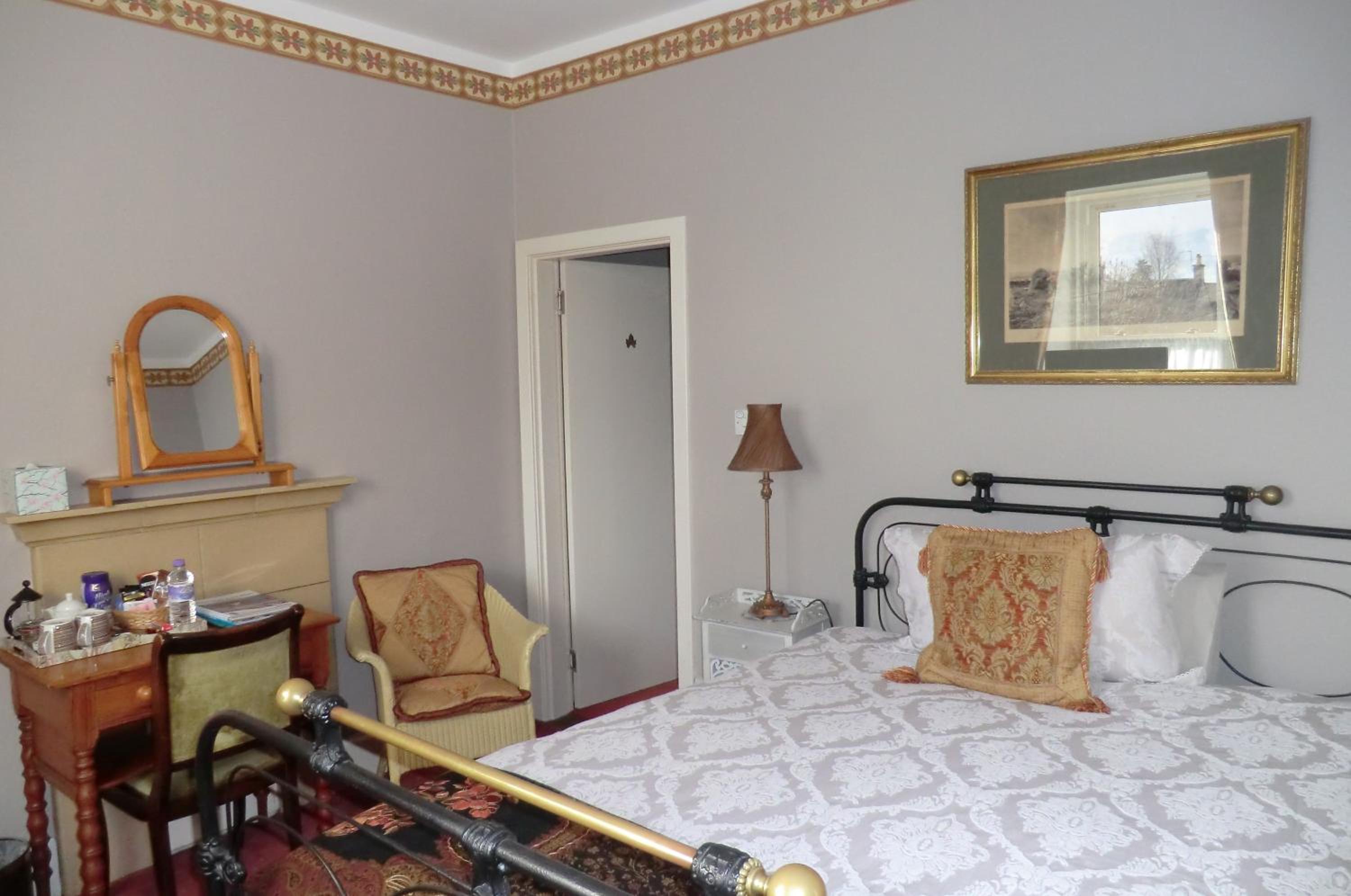 Budget Double Room photo 1