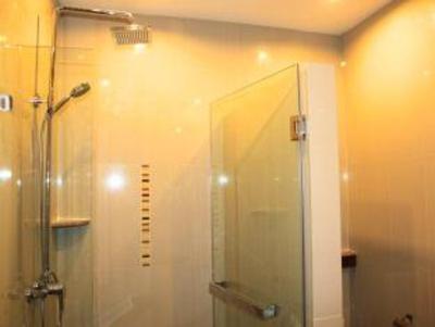 Superior Double Room thumbnail 5