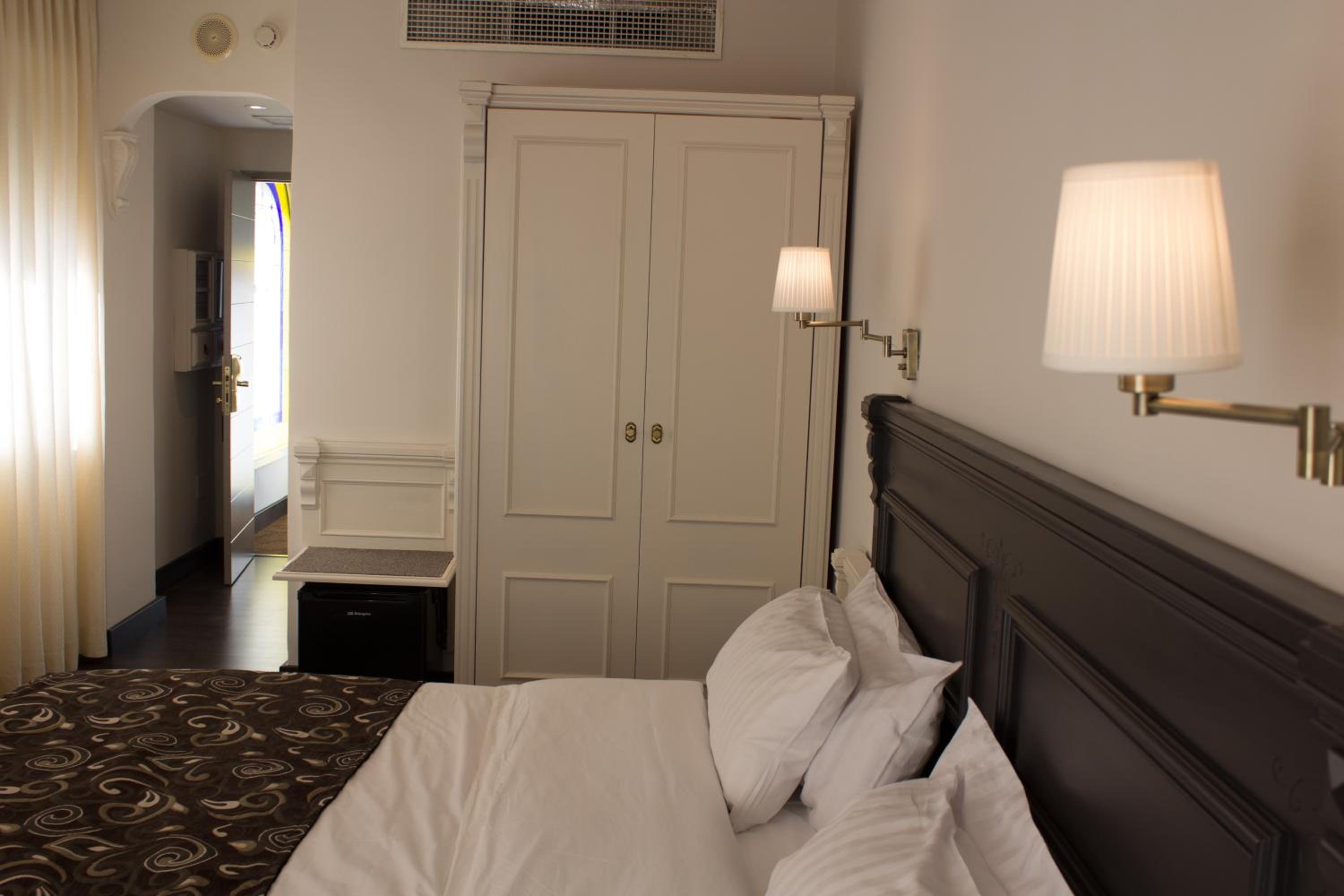 Standard Single Room photo 2