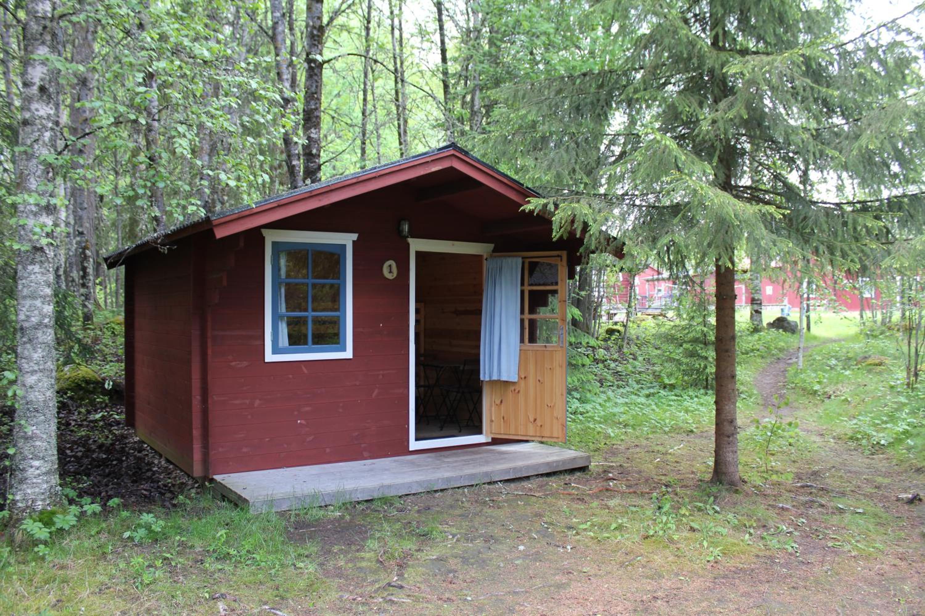 Economy Cottage with Kitchenette - Photo 12